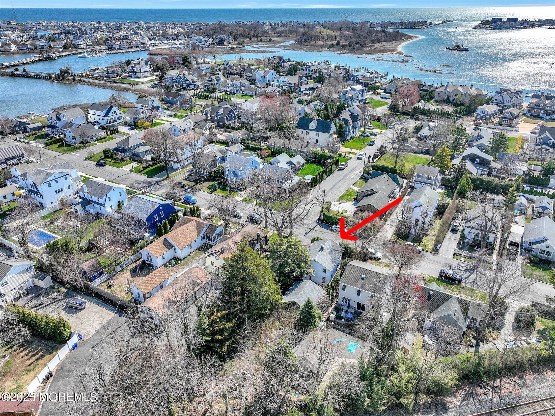 501 Leslie Avenue, Brielle, New Jersey image 2
