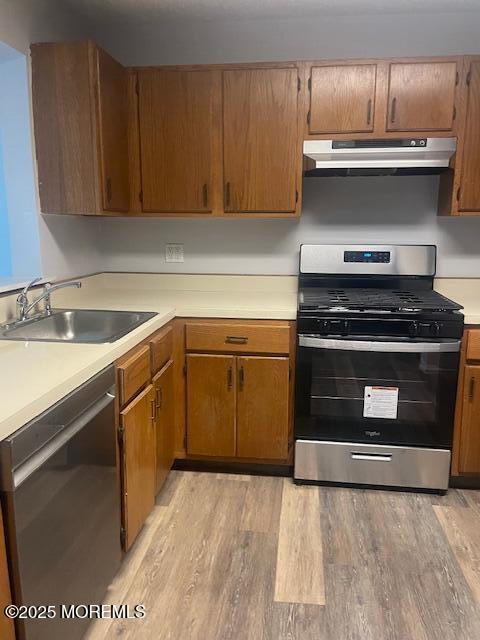 318 Tulip Lane, Freehold, New Jersey image 14