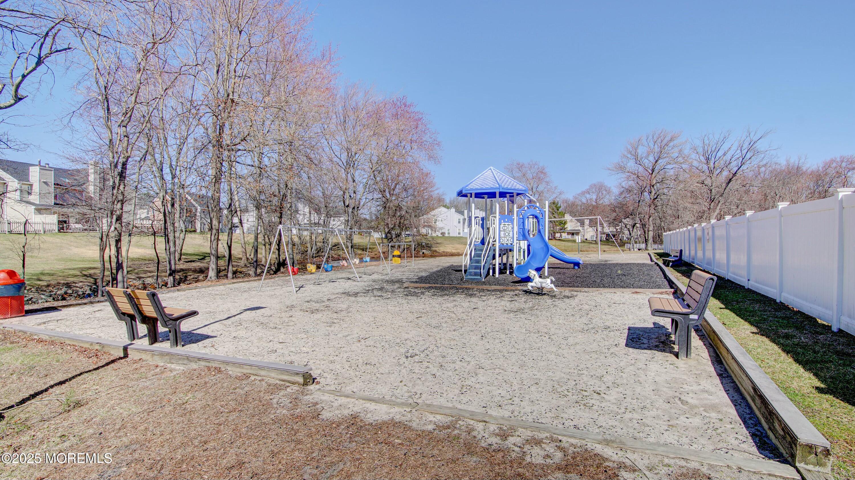 362 Mayfair Place, Morganville, New Jersey image 32