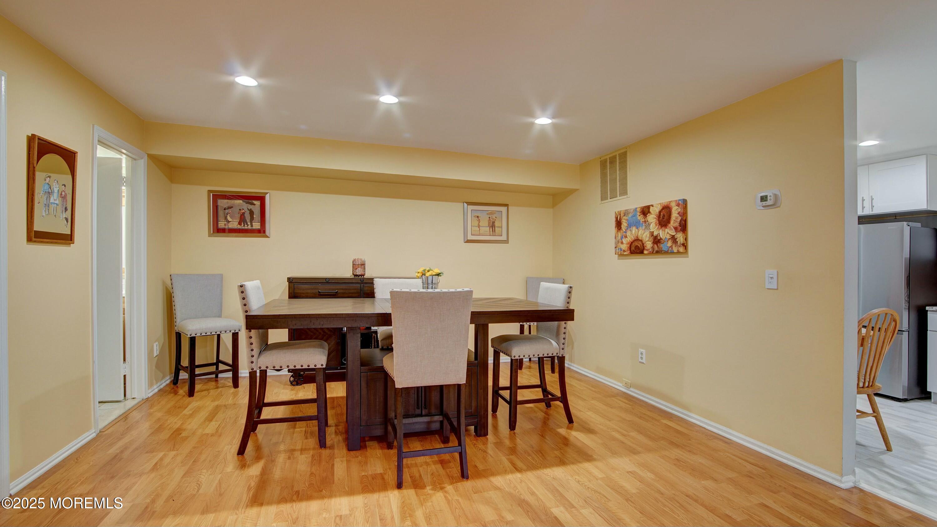 362 Mayfair Place, Morganville, New Jersey image 13