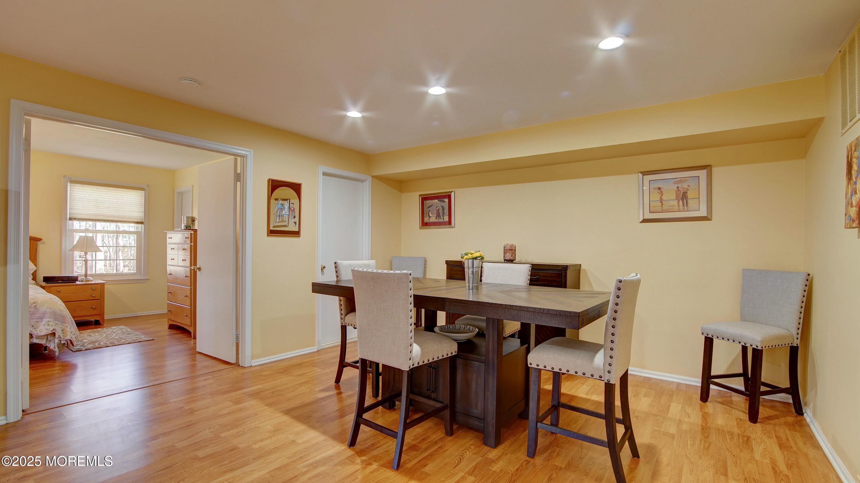 362 Mayfair Place, Morganville, New Jersey image 14