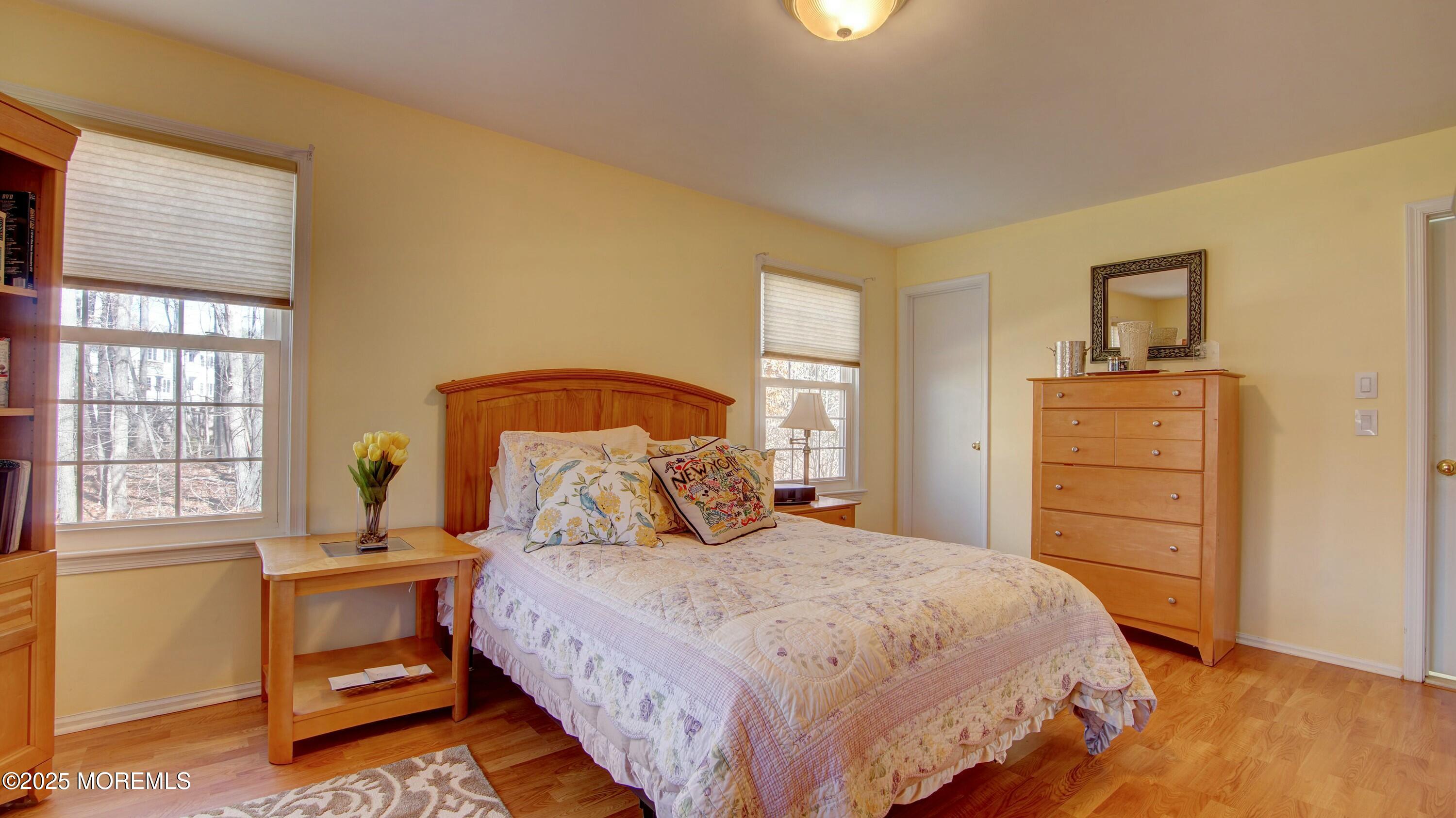 362 Mayfair Place, Morganville, New Jersey image 17