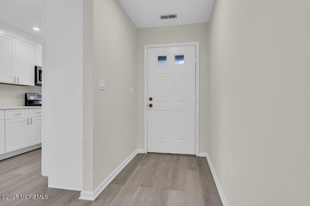 1396 Gleniffer Hill Road, Toms River, New Jersey image 3