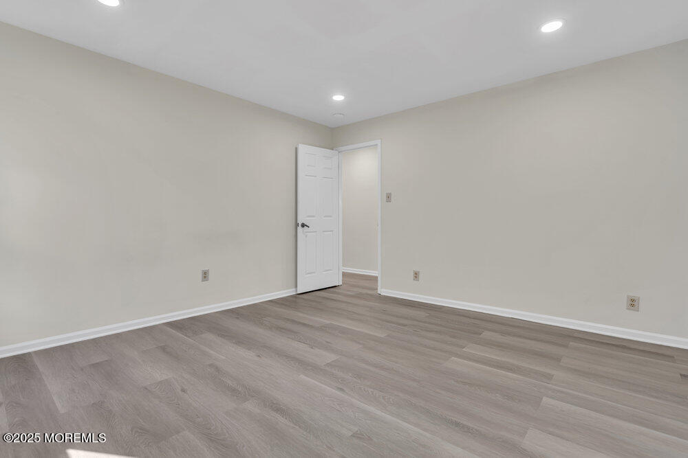 1396 Gleniffer Hill Road, Toms River, New Jersey image 30