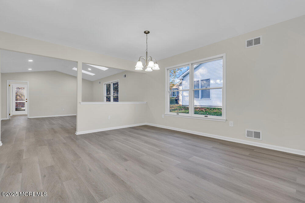 1396 Gleniffer Hill Road, Toms River, New Jersey image 12