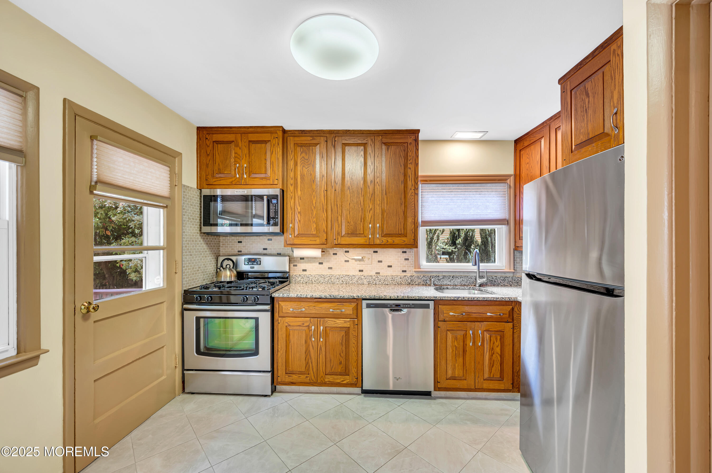 13 Sandalwood Drive, East Brunswick, New Jersey image 19
