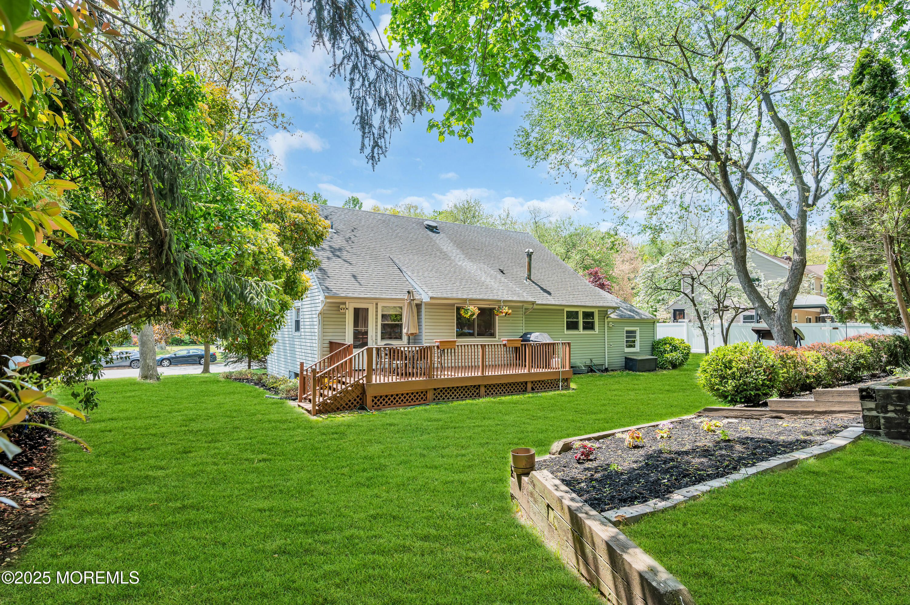 13 Sandalwood Drive, East Brunswick, New Jersey image 31