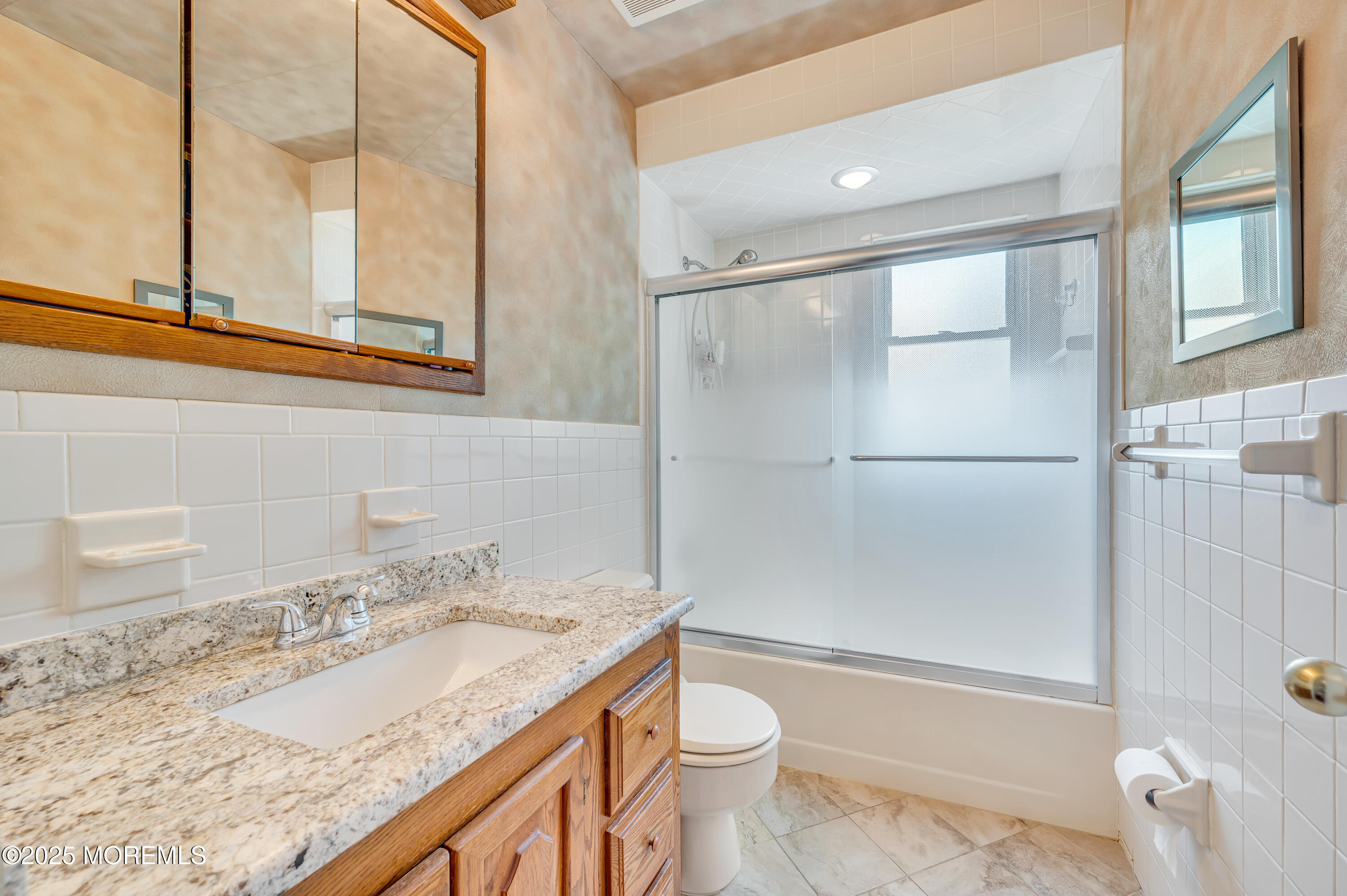 13 Sandalwood Drive, East Brunswick, New Jersey image 47