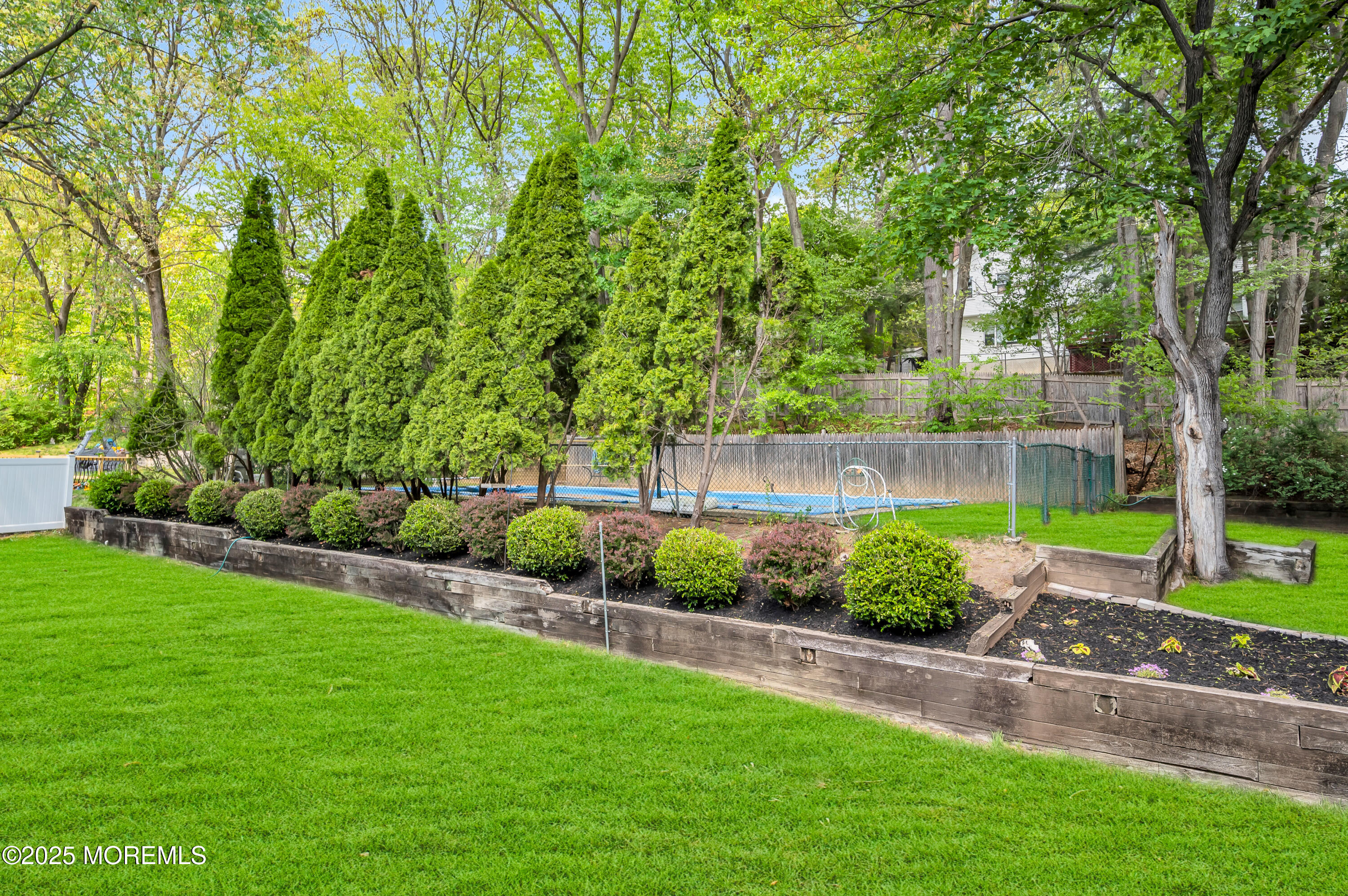 13 Sandalwood Drive, East Brunswick, New Jersey image 30