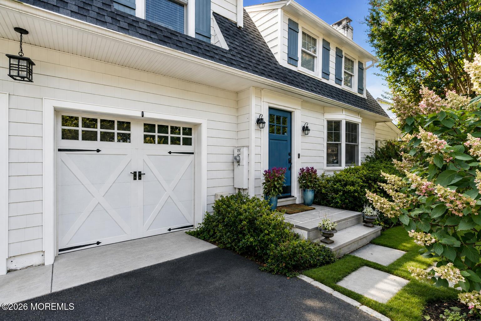 147 Avenue Of Two Rivers
