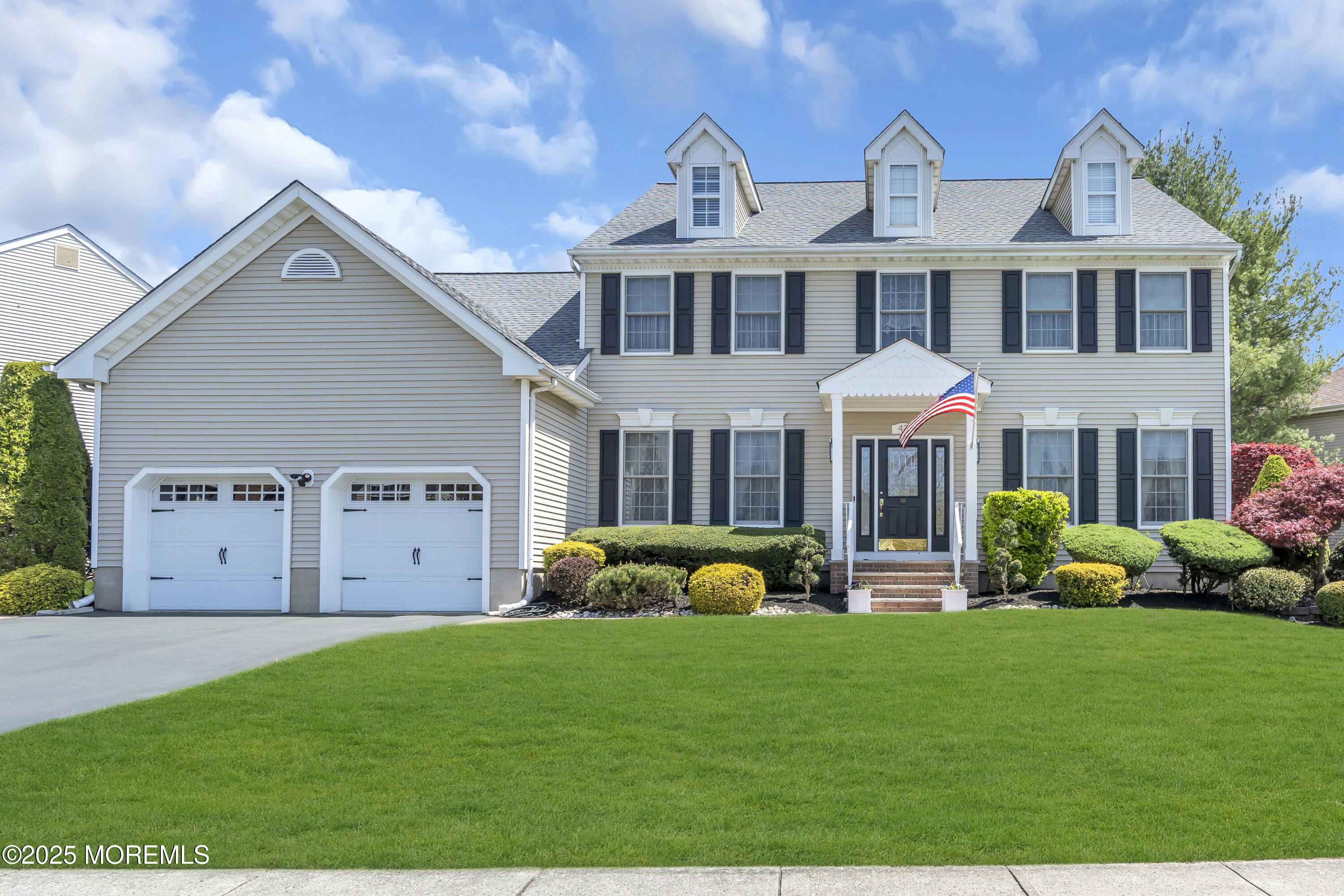43 Periwinkle Circle, Tinton Falls, New Jersey image 2