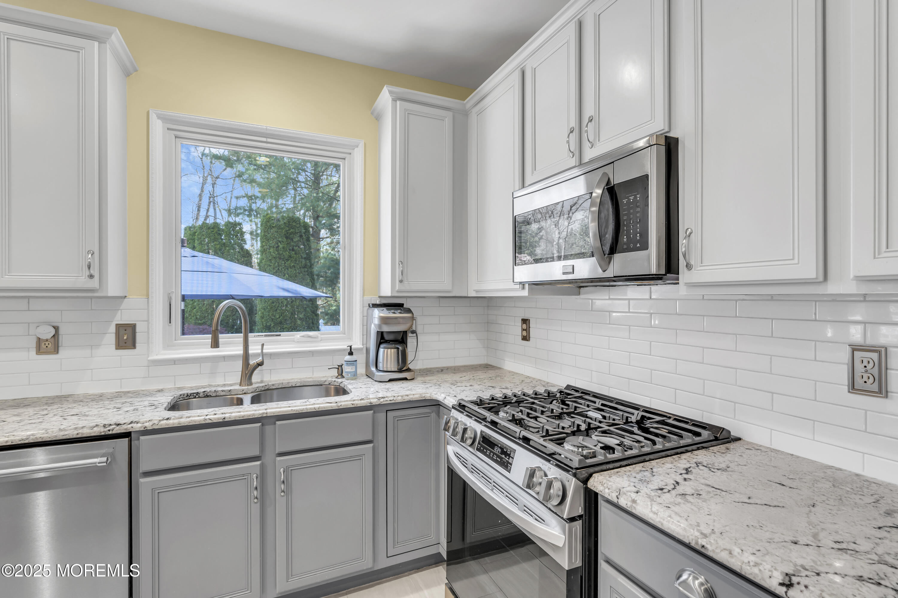 43 Periwinkle Circle, Tinton Falls, New Jersey image 19