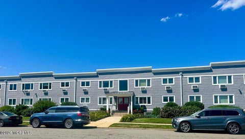 Condo For Rent - 210 Fifth Avenue #33<br/> Monmouth County, Belmar, NJ 07719