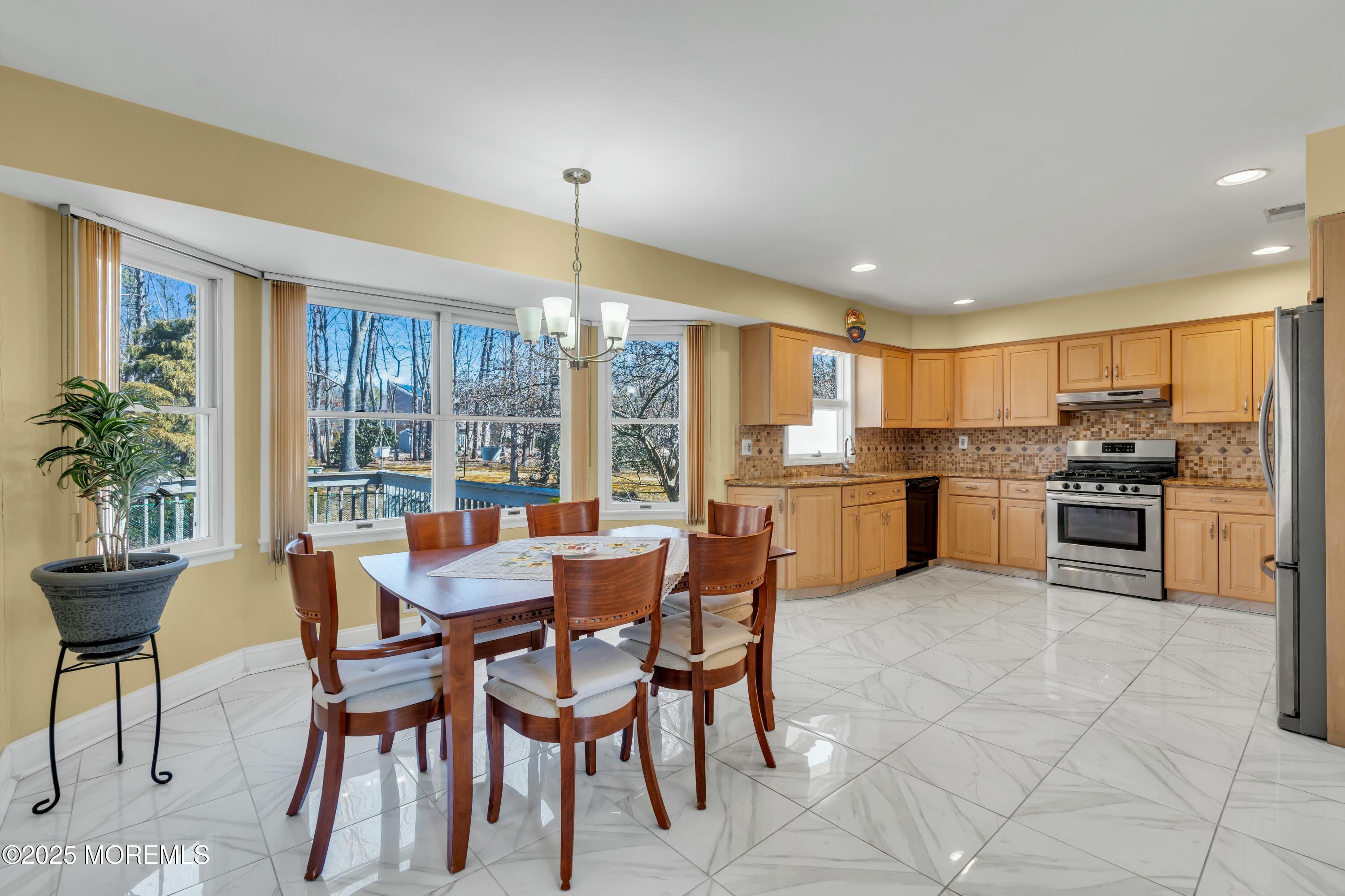 4 Jason Court, Jackson, New Jersey image 10