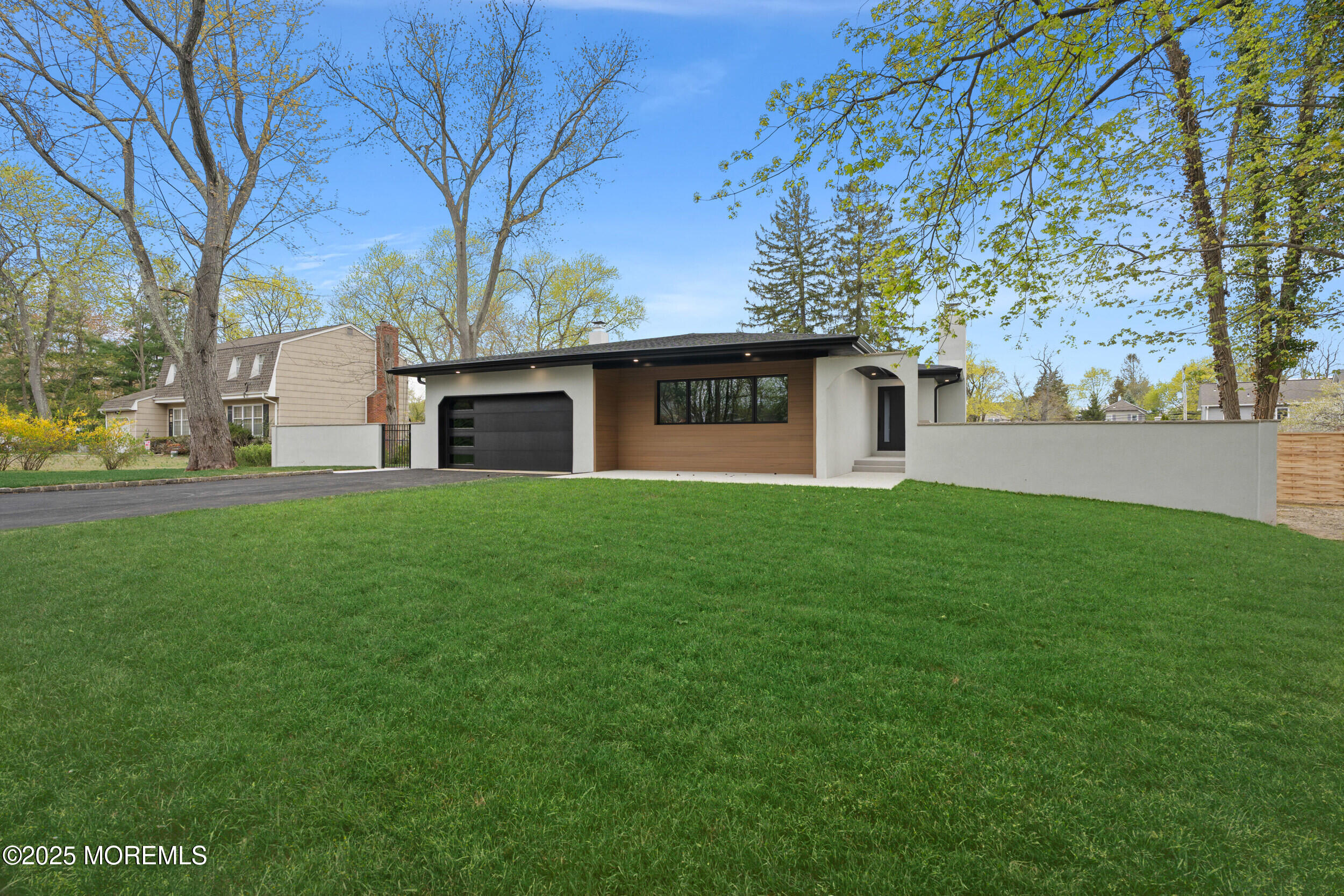 441 Slocum Place, Oakhurst, New Jersey image 4