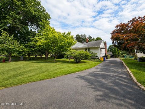 Homes For Sale - 18 Holmes Terrace<br/> Freehold, NJ 07728