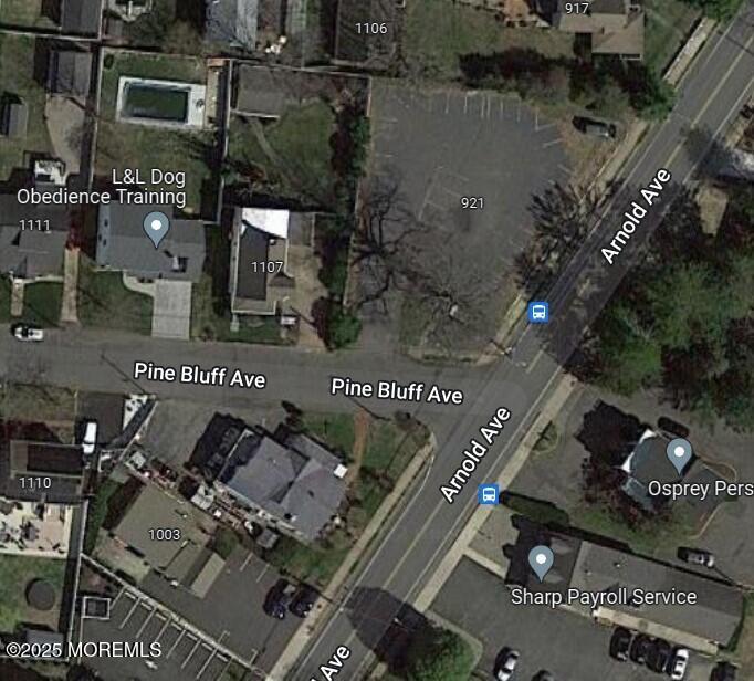 1001 Arnold Avenue
