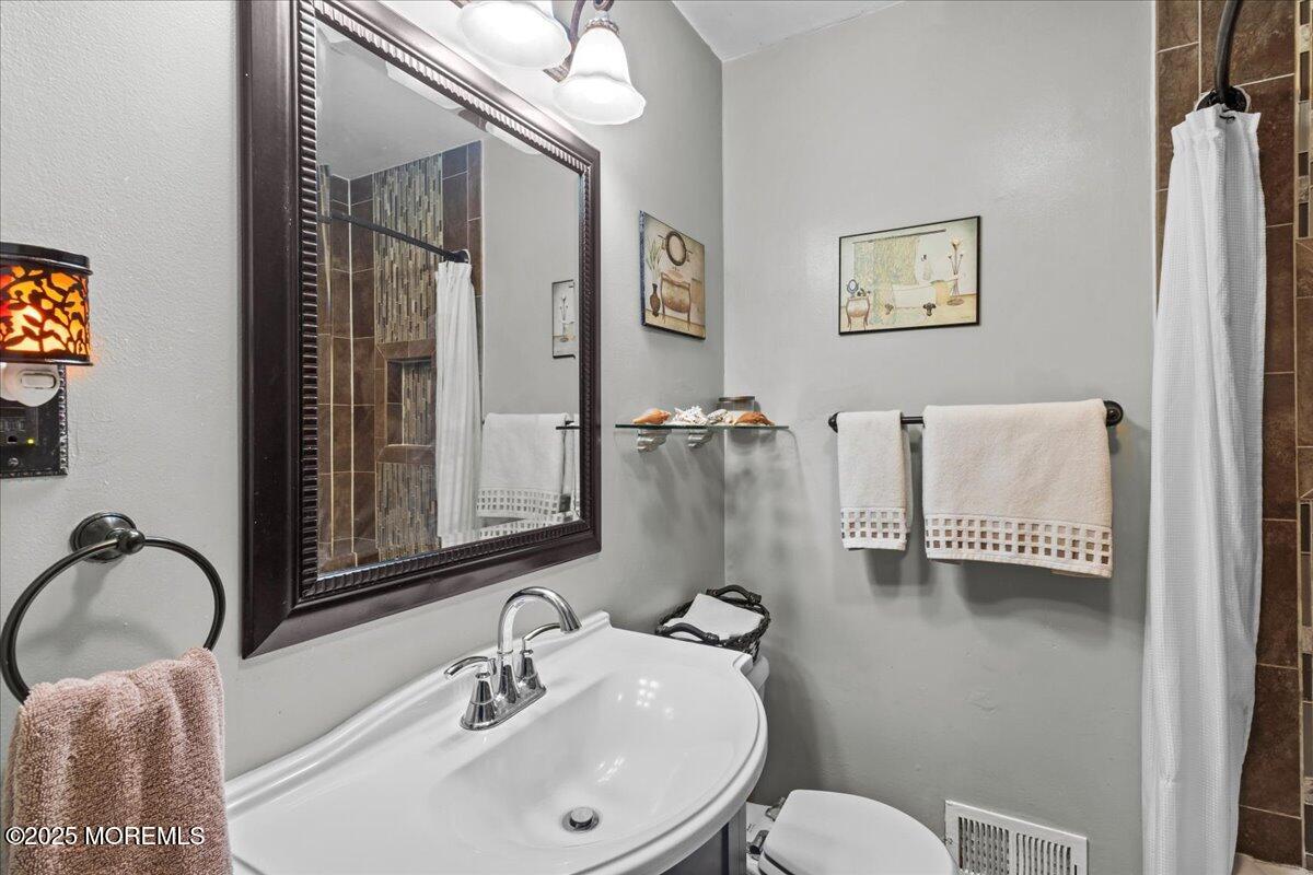 241 Leswing Drive, Brick, New Jersey image 19