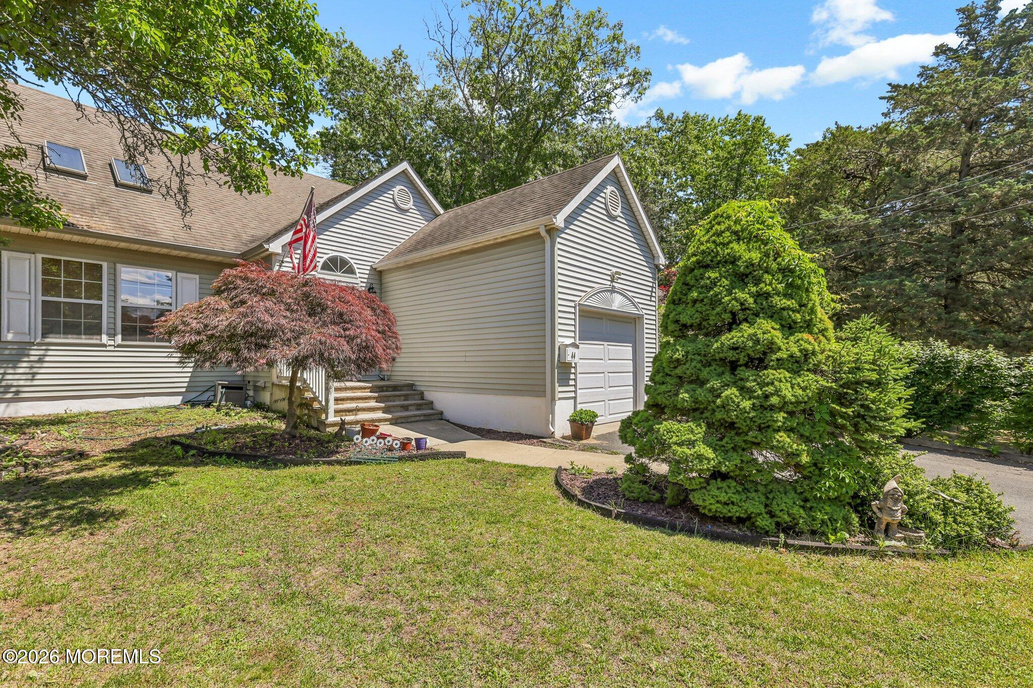 44 East Drive