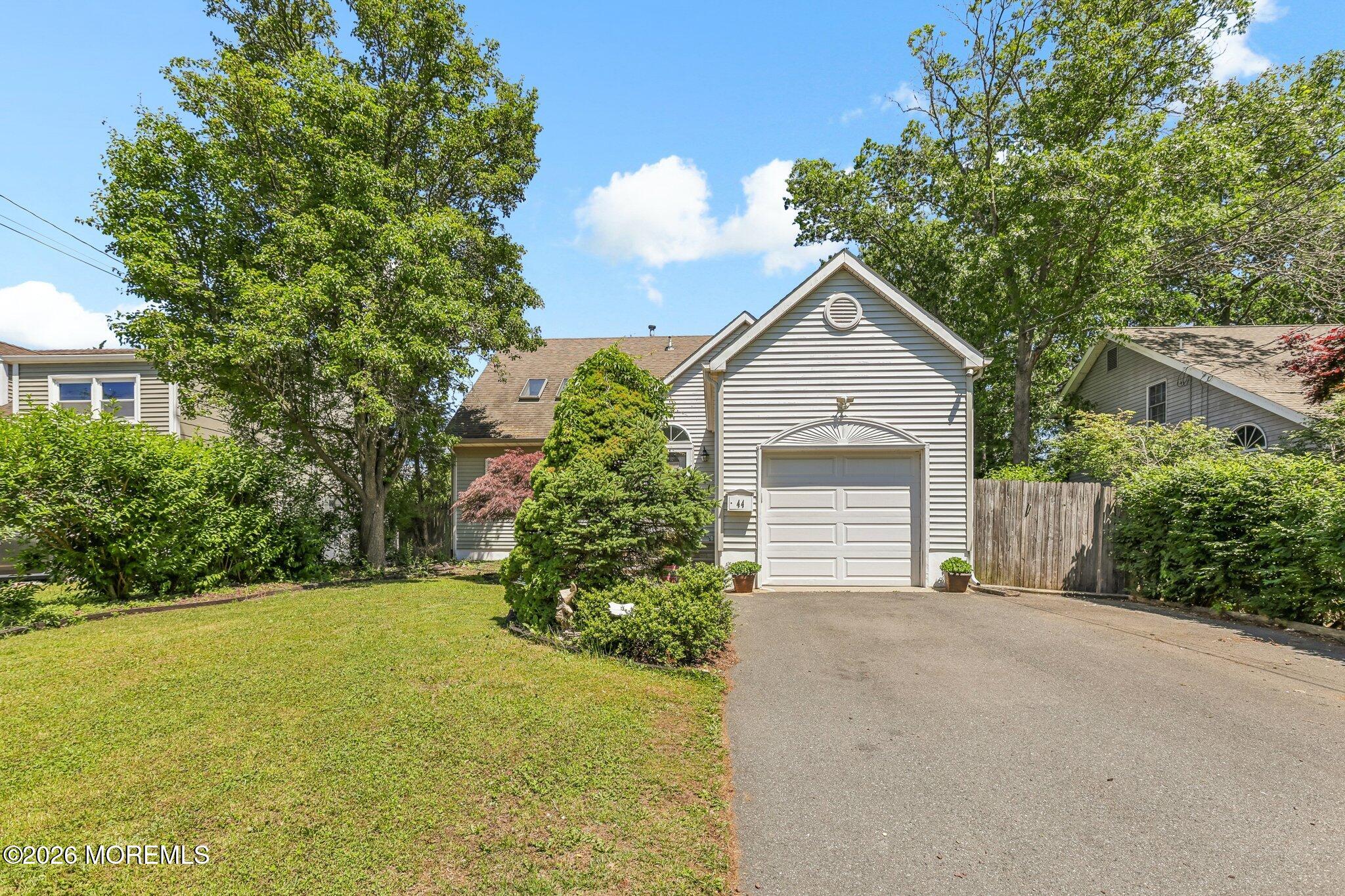 44 East Drive