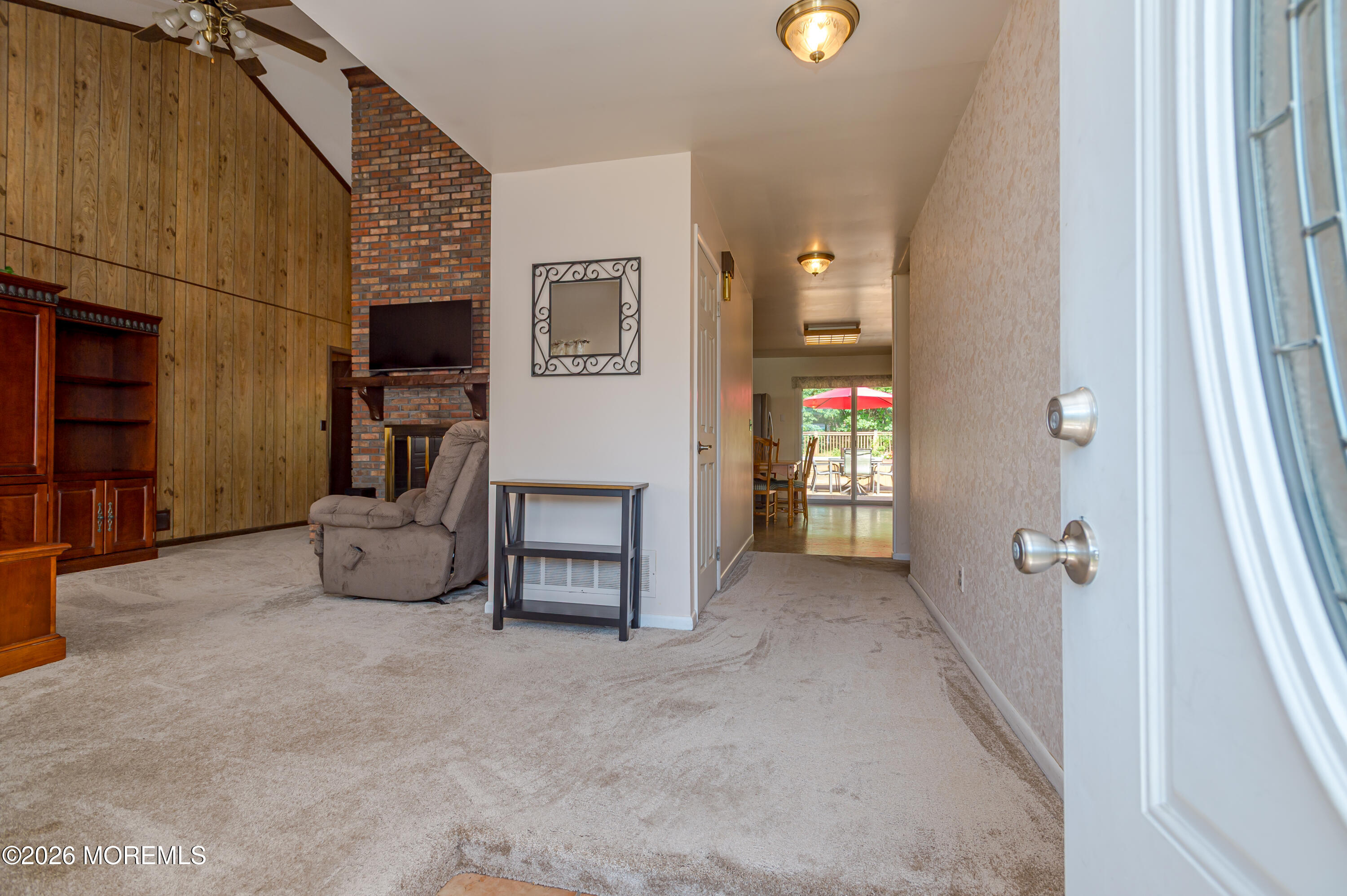 330 Diamond Road