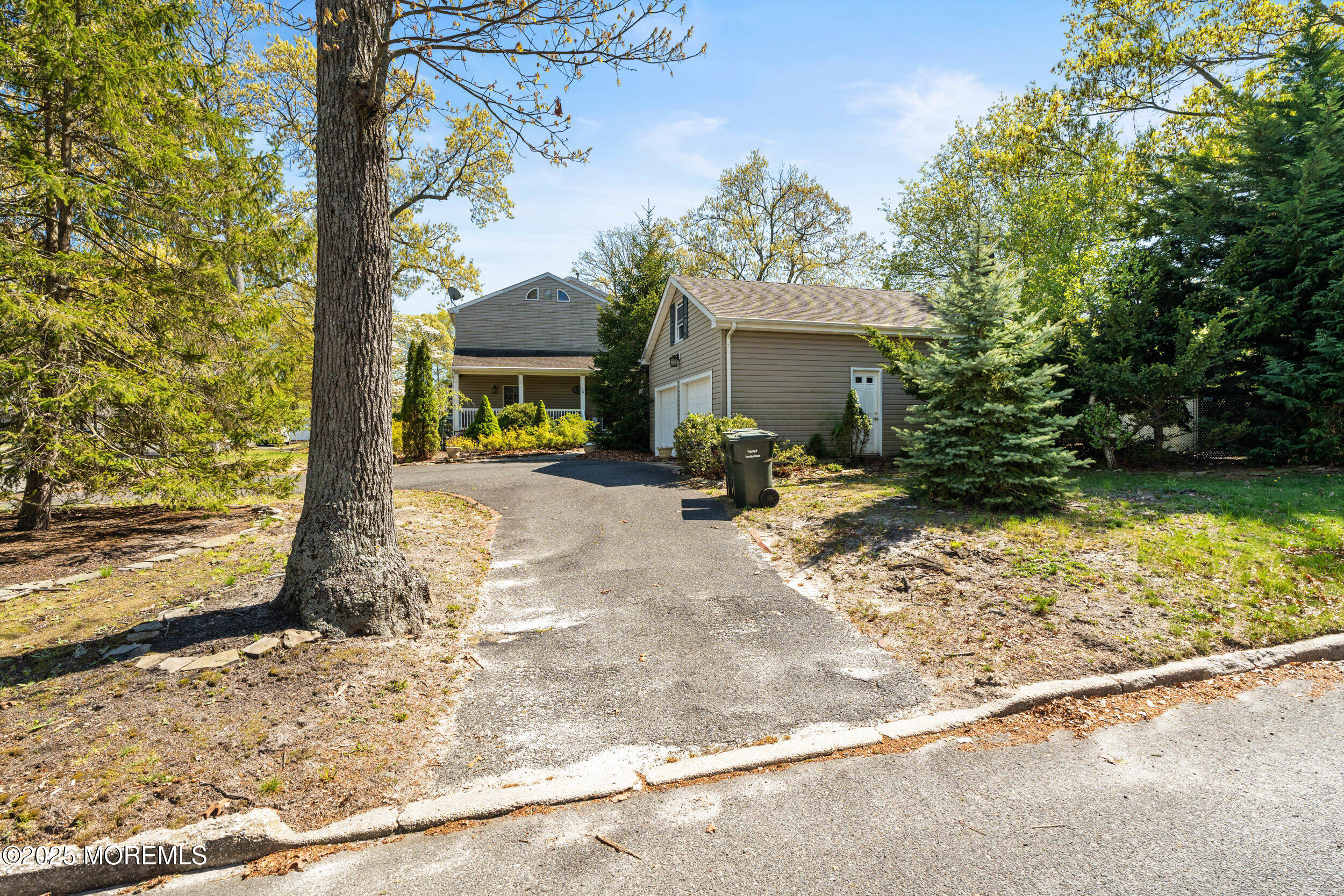 82 Larkin Place, Oakhurst, New Jersey image 40