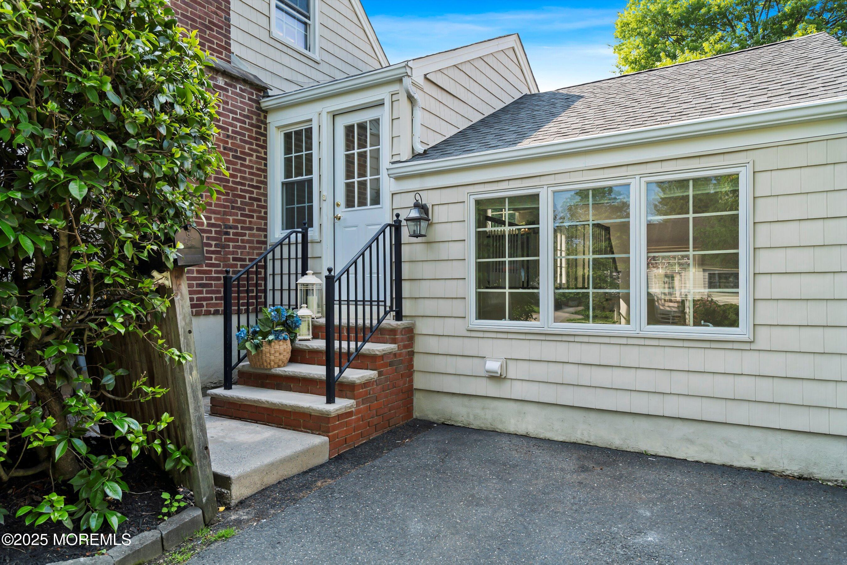 97 Woodbine Avenue, Little Silver, New Jersey image 27