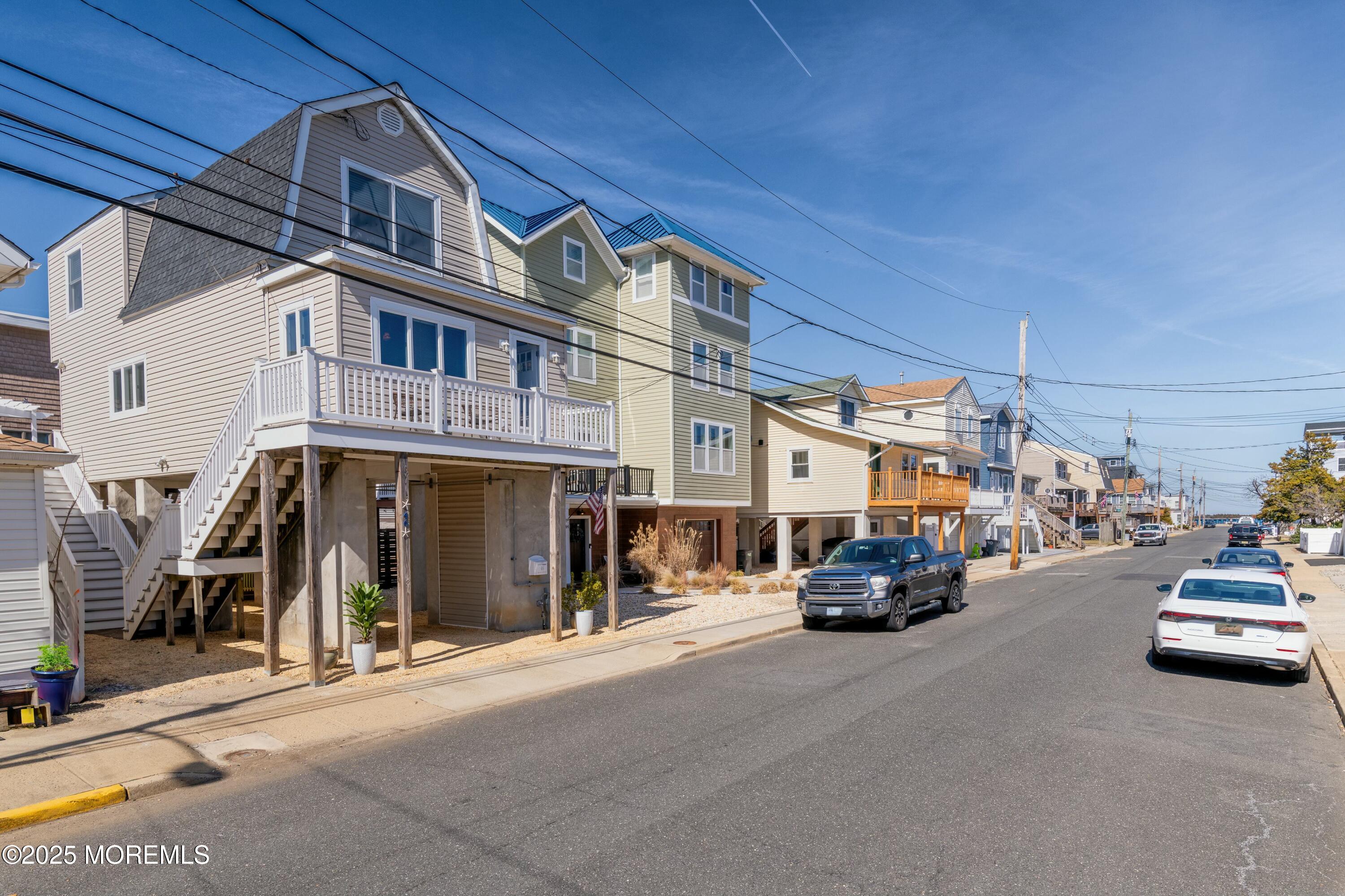 46 Barberie Avenue, Highlands, New Jersey image 27