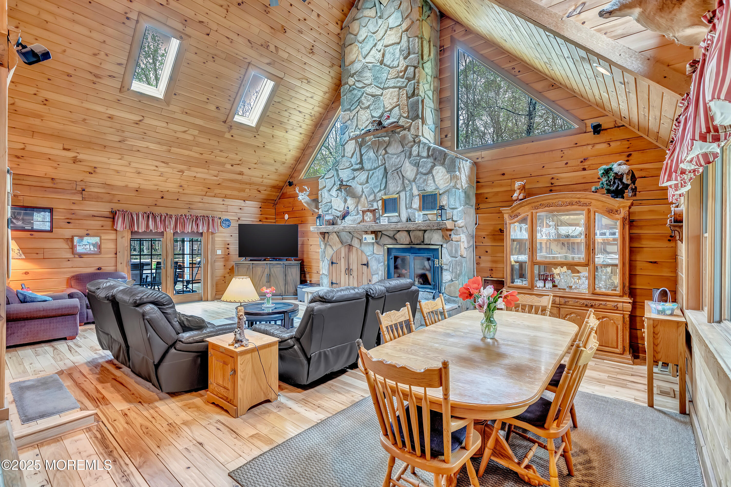 853 Monmouth Road, Cream Ridge, New Jersey image 15