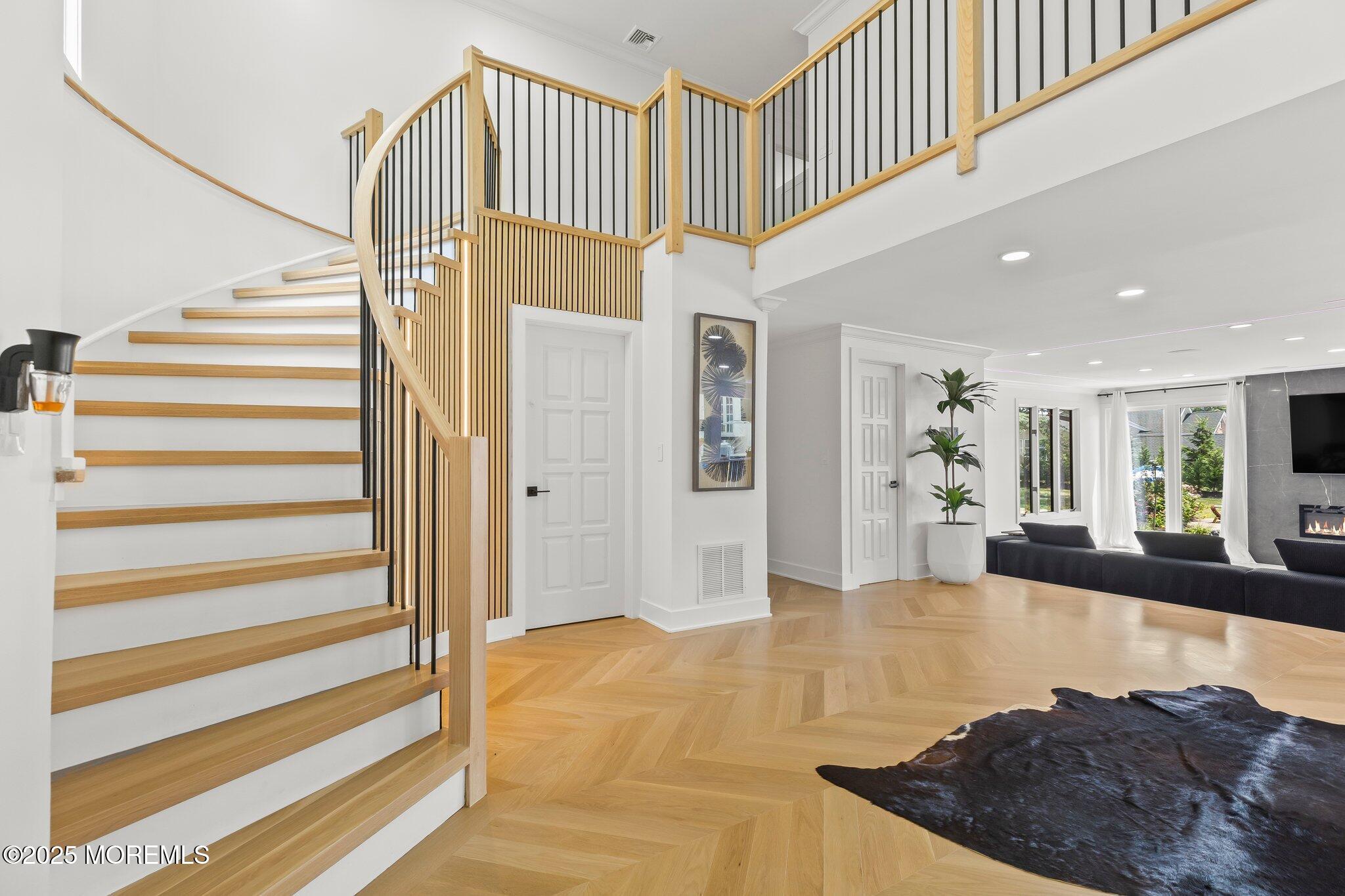 1218 W Park Avenue
