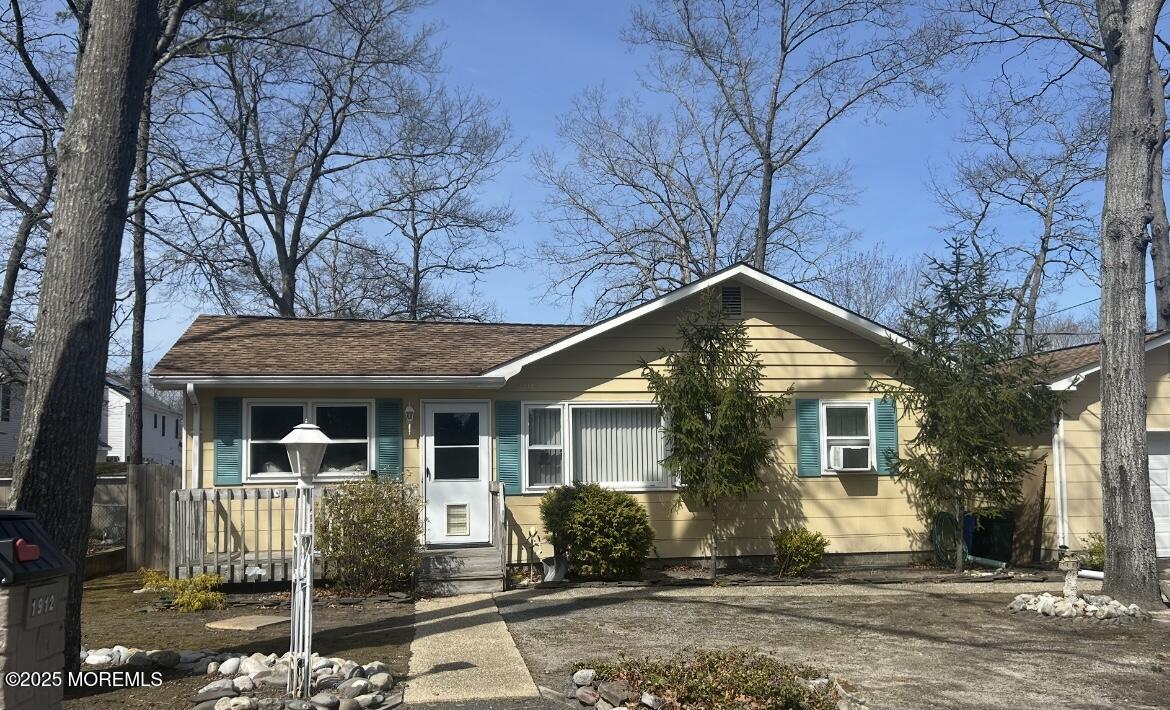 1912 Serpentine Drive, Forked River, New Jersey image 1