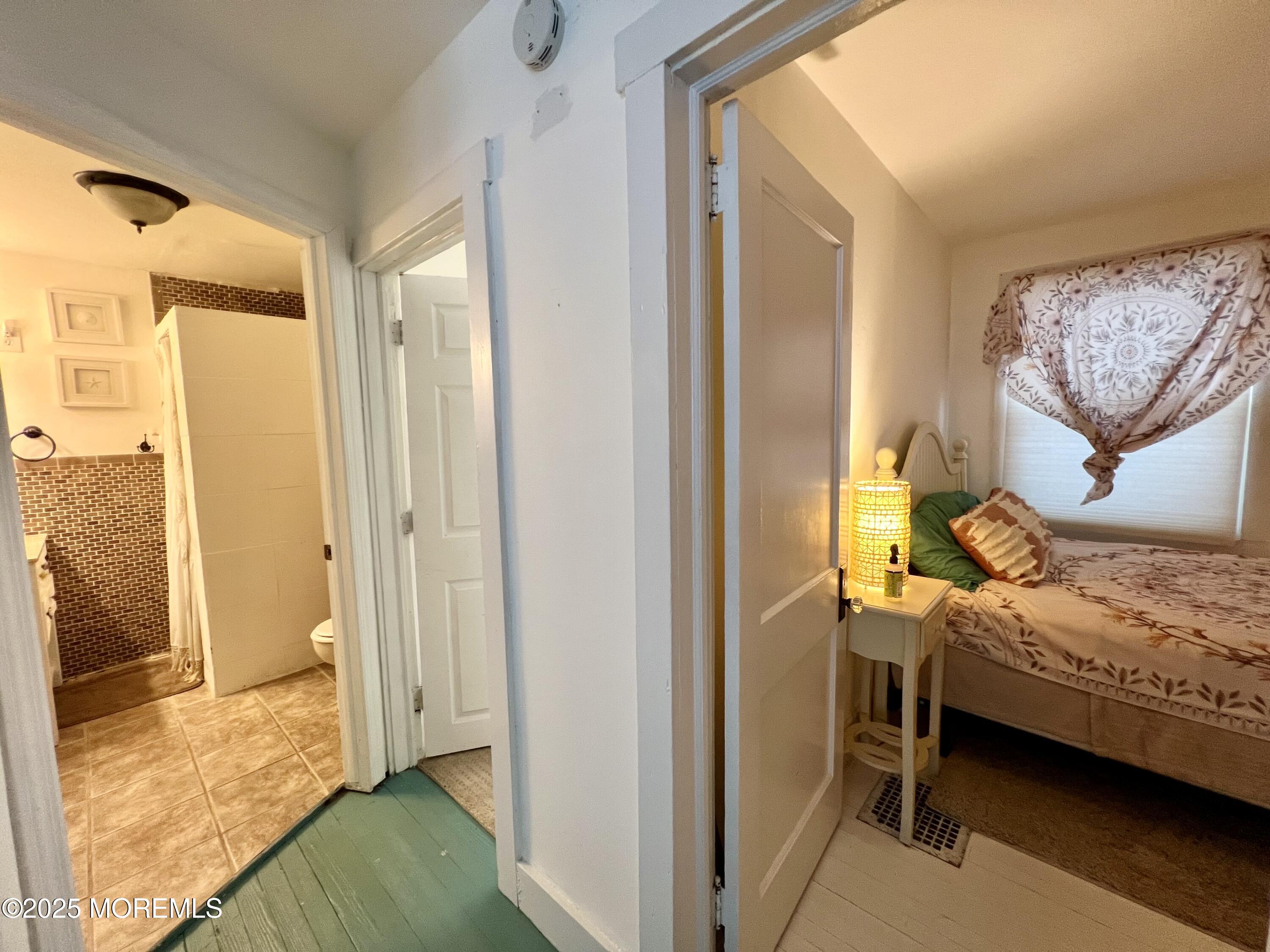 546 E Bayview Avenue, Ocean Gate, New Jersey image 16