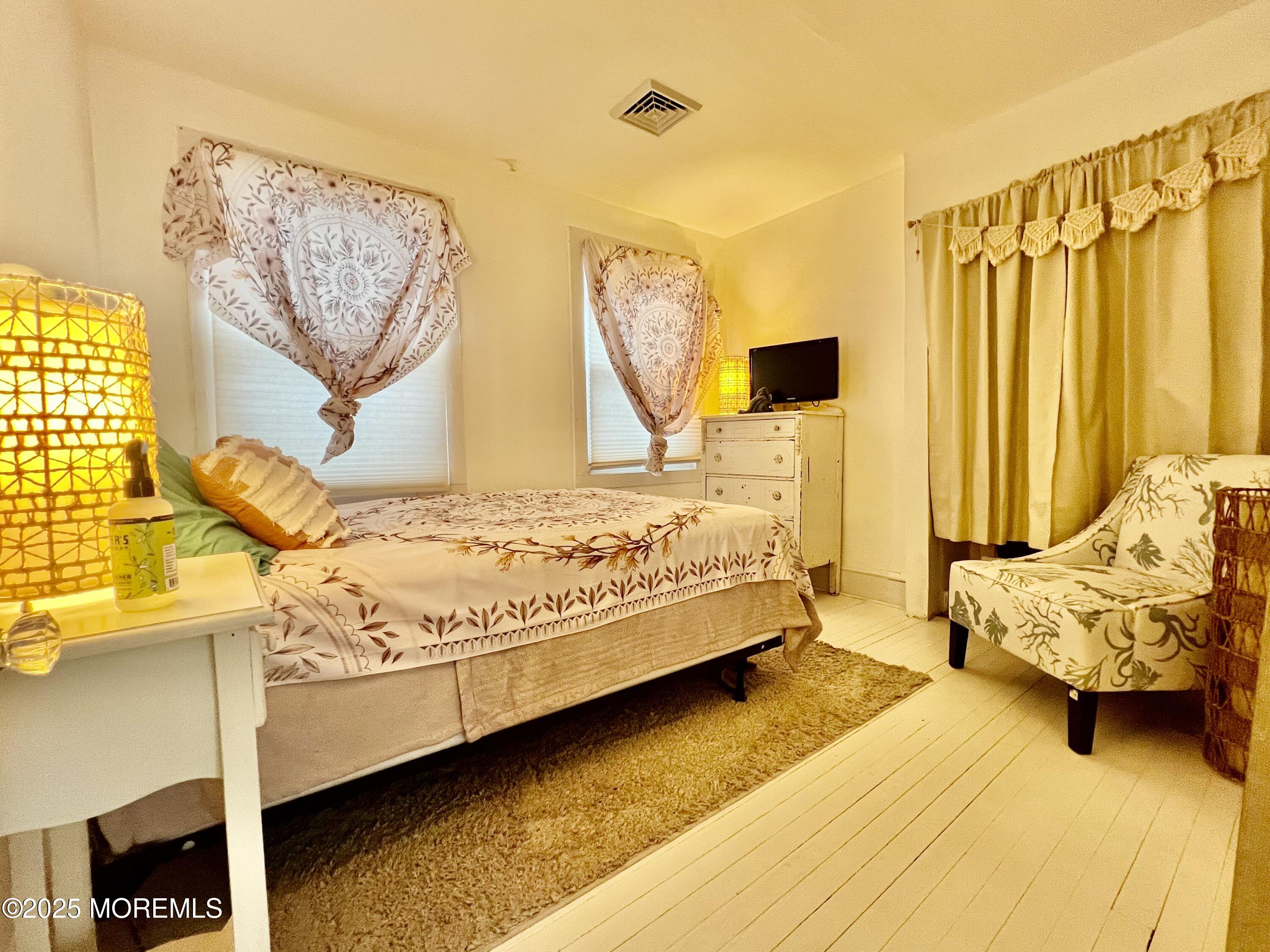 546 E Bayview Avenue, Ocean Gate, New Jersey image 15
