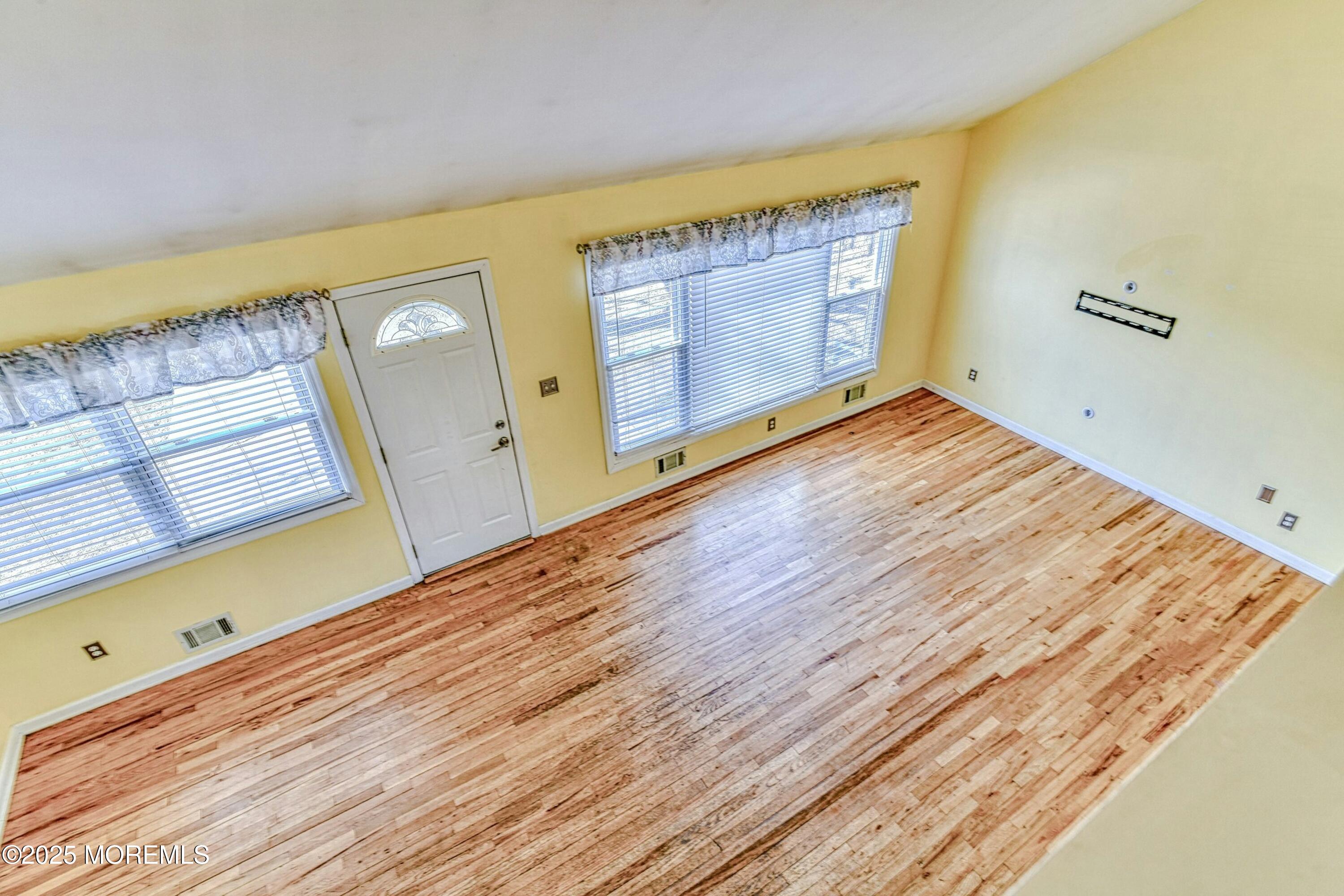 644 Beers Street, Hazlet, New Jersey image 6