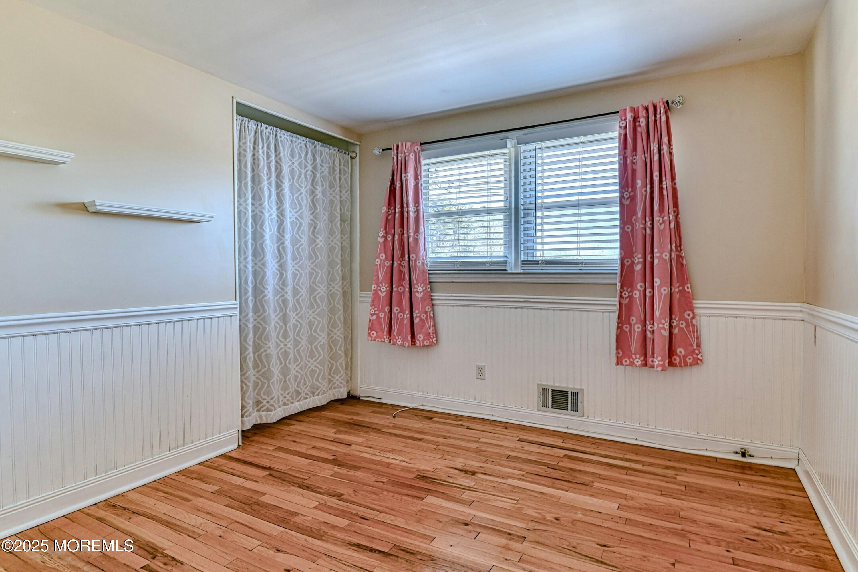 644 Beers Street, Hazlet, New Jersey image 15