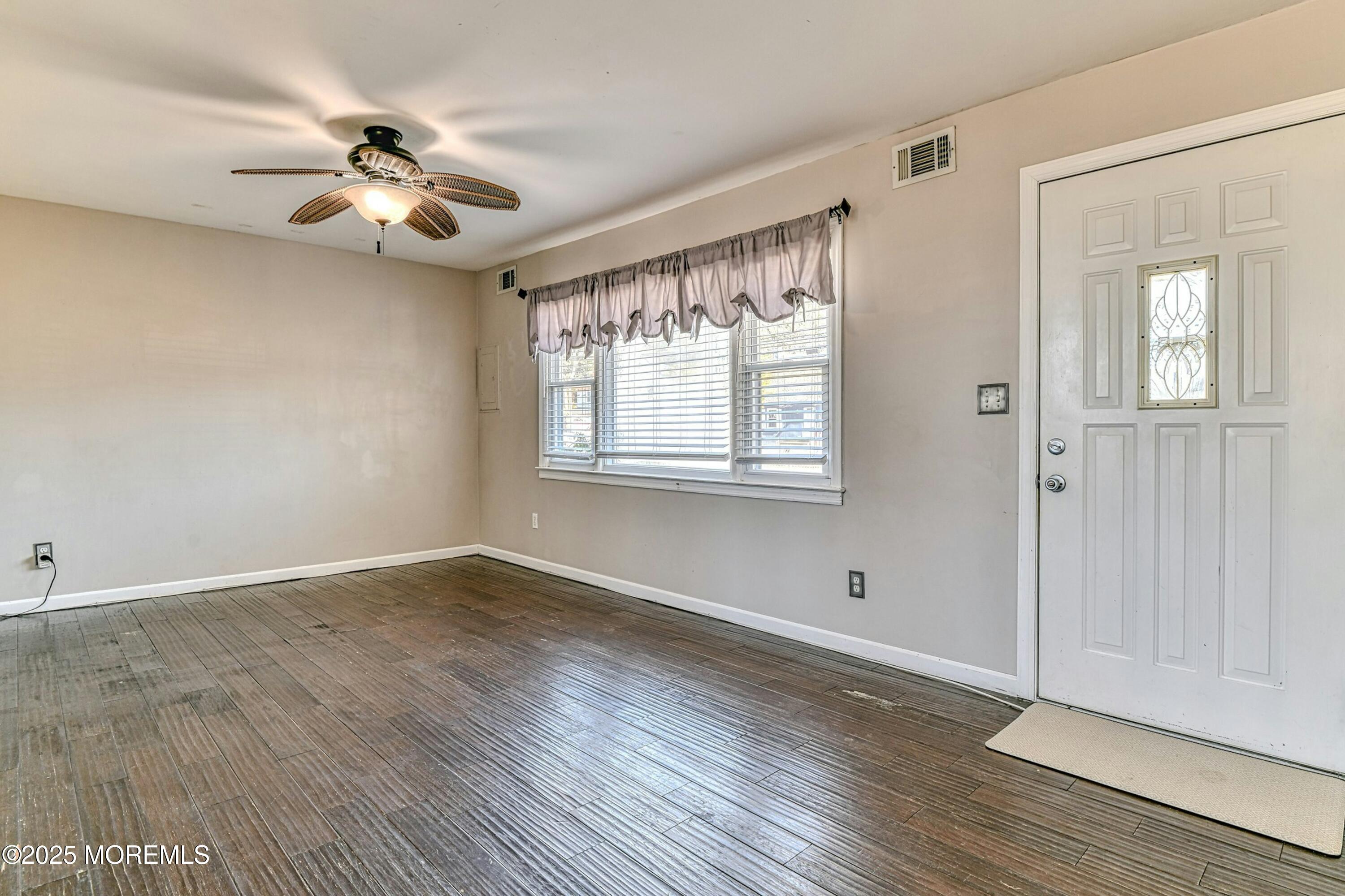 644 Beers Street, Hazlet, New Jersey image 11