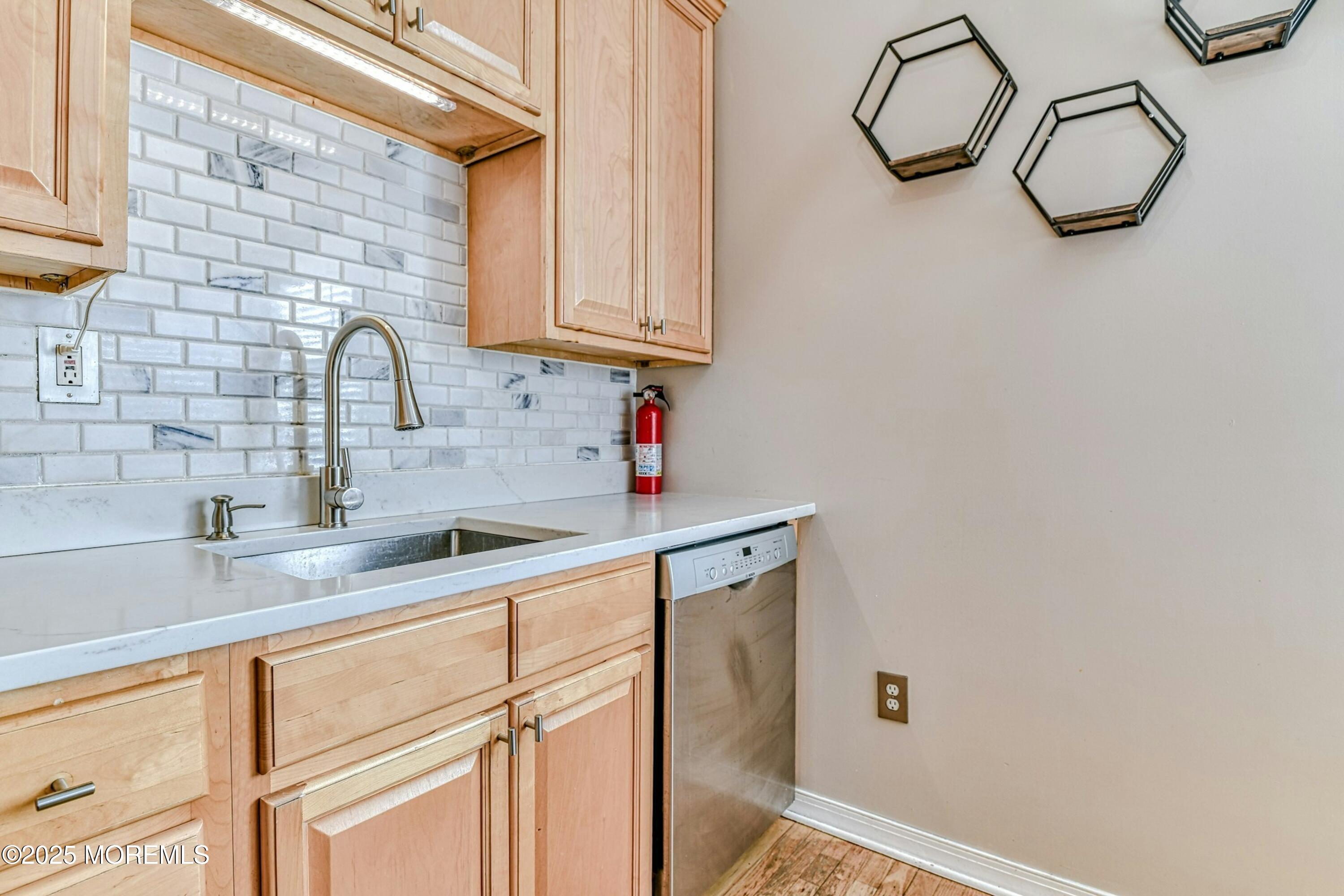 644 Beers Street, Hazlet, New Jersey image 8