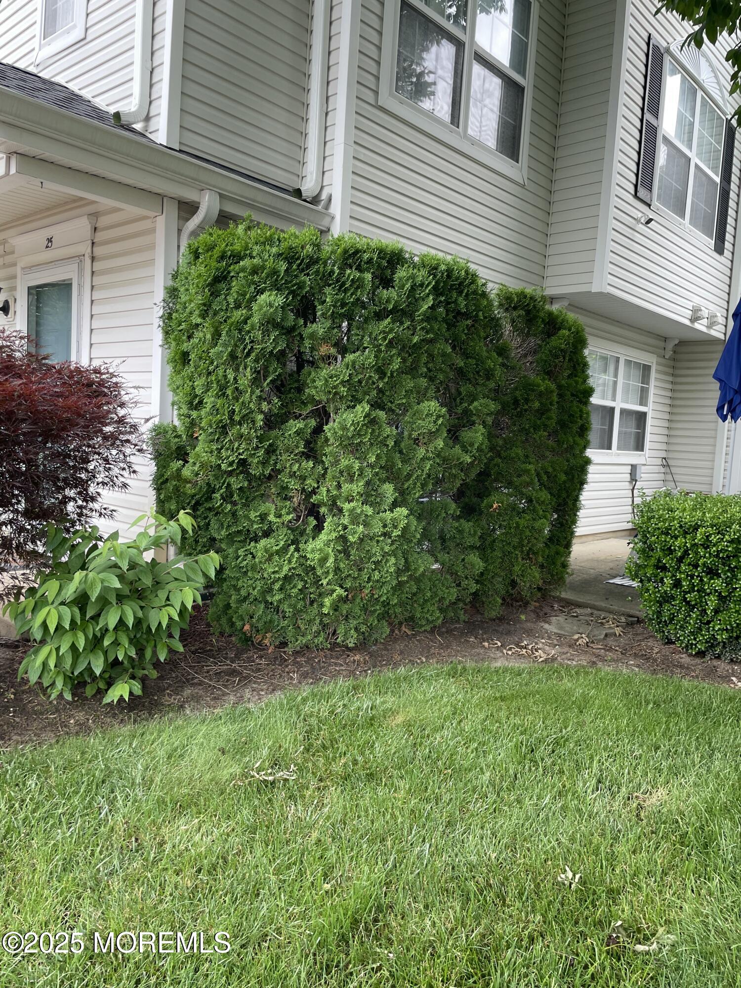 25 Watson Court, Howell, New Jersey image 3