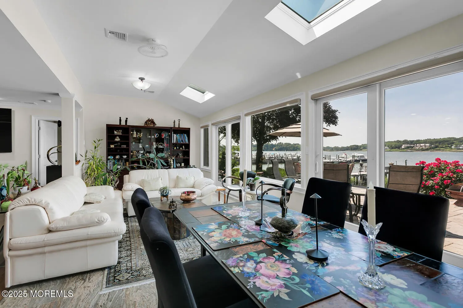 Fair Haven, New Jersey 07704, United States, 4 Bedrooms Bedrooms, ,3 BathroomsBathrooms,Residential,Active,161165