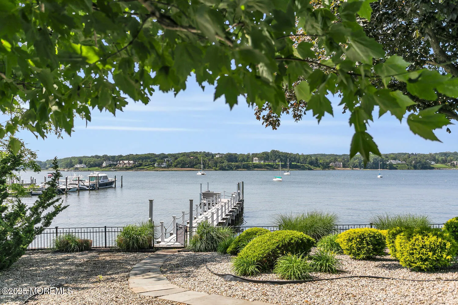 Fair Haven, New Jersey 07704, United States, 4 Bedrooms Bedrooms, ,3 BathroomsBathrooms,Residential,Active,161165 Fair Haven, New Jersey 07704, United States, 4 Bedrooms Bedrooms, ,3 BathroomsBathrooms,Residential,Active,161165