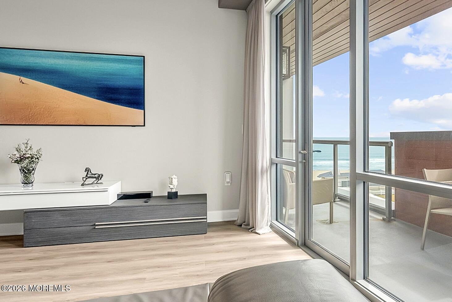 Long Branch, New Jersey, 07740, United States, 2 Bedrooms Bedrooms, ,2 BathroomsBathrooms,Residential,Active,2031754