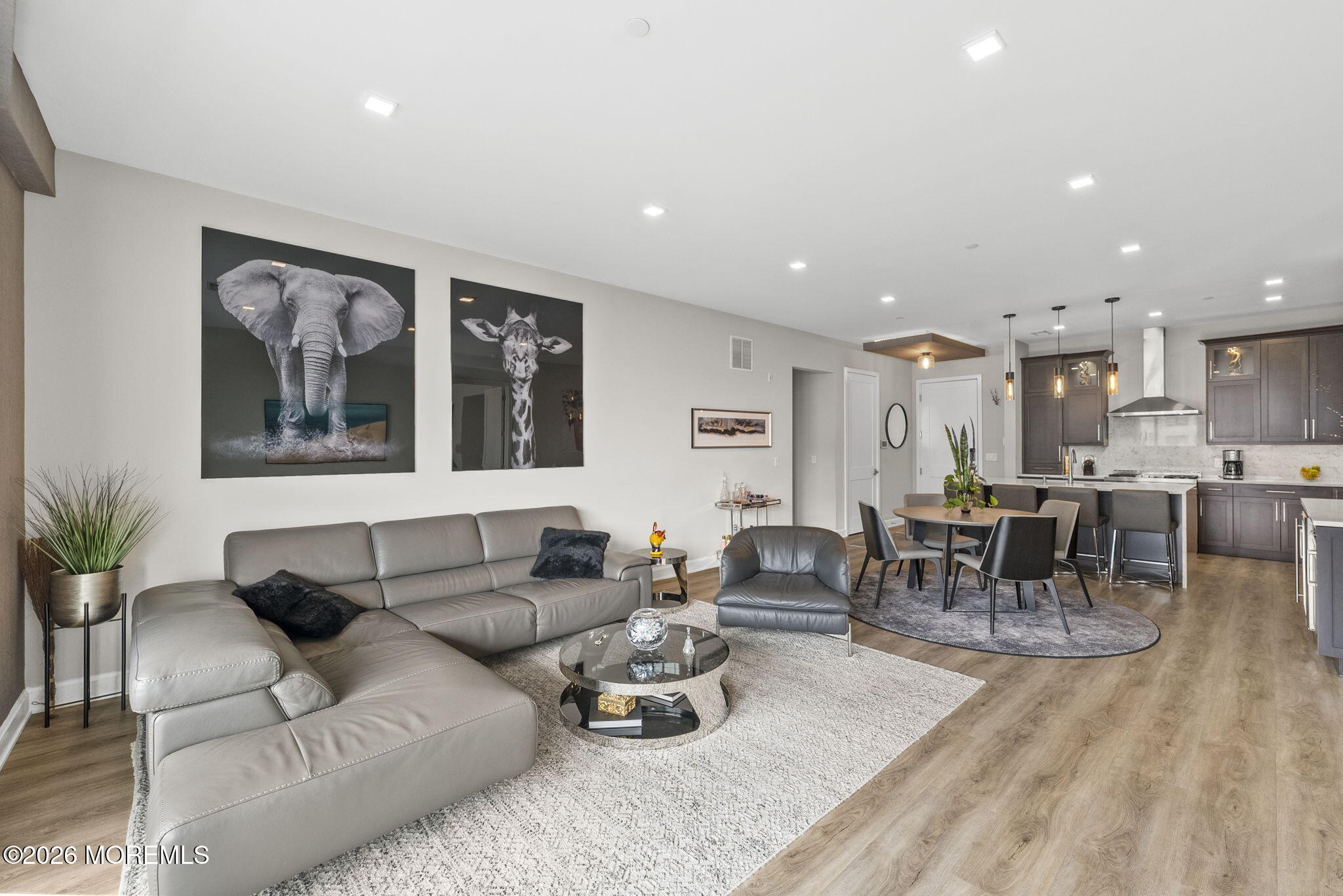 Long Branch, New Jersey, 07740, United States, 2 Bedrooms Bedrooms, ,2 BathroomsBathrooms,Residential,Active,2031754
