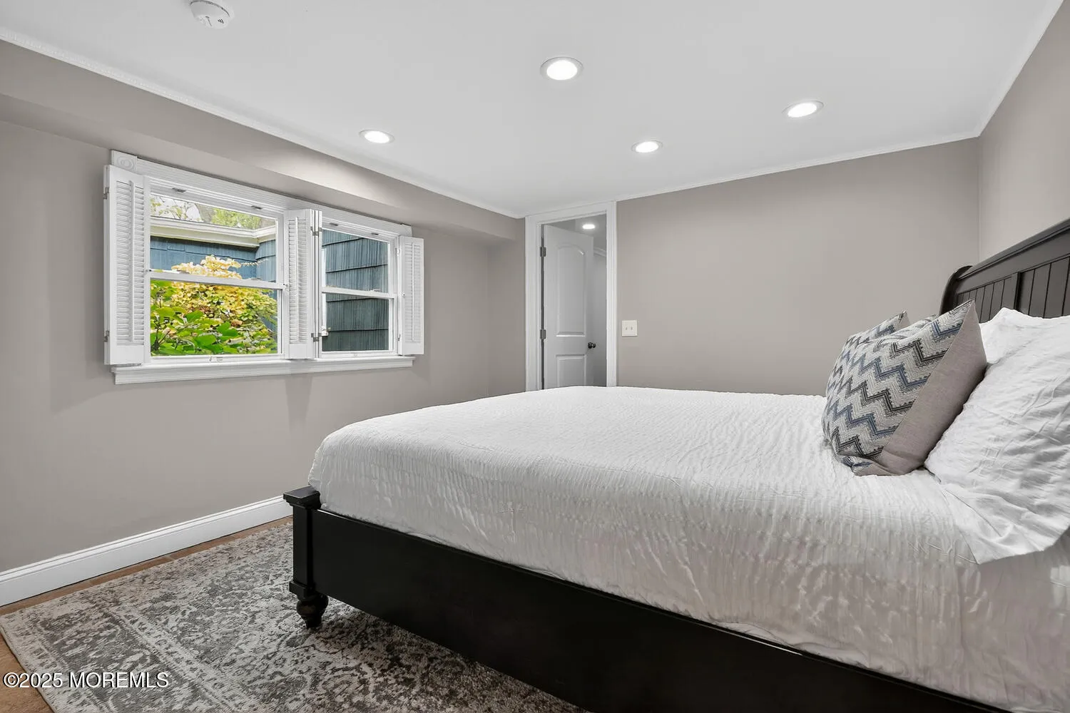 Middletown, New Jersey 07748, United States, 5 Bedrooms Bedrooms, ,5 BathroomsBathrooms,Residential,Active,237212