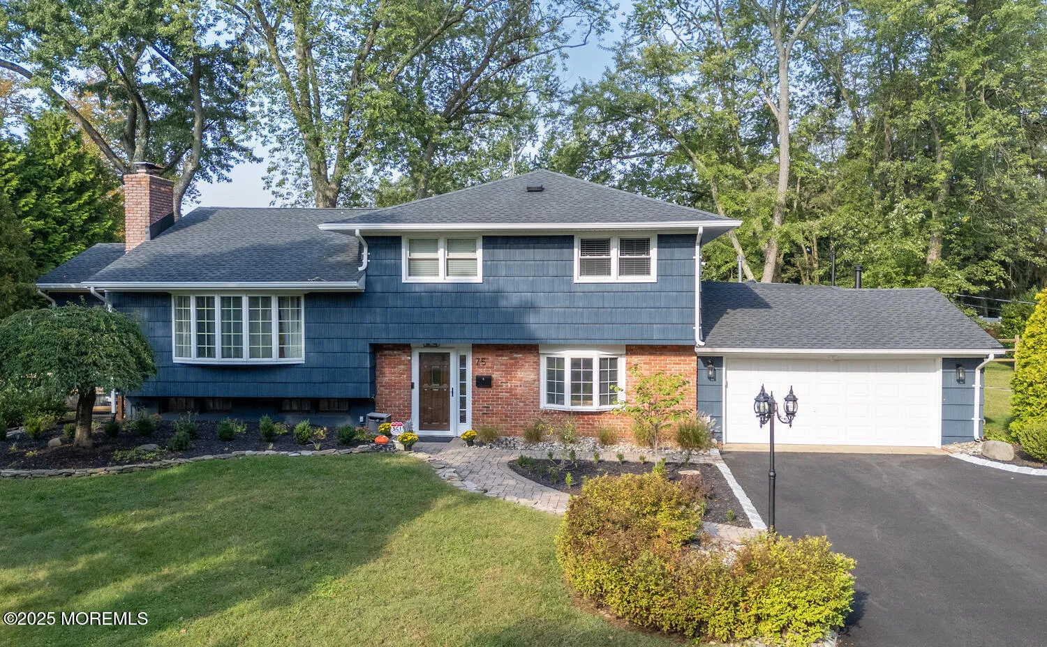 Middletown, New Jersey 07748, United States, 5 Bedrooms Bedrooms, ,5 BathroomsBathrooms,Residential,Active,237212