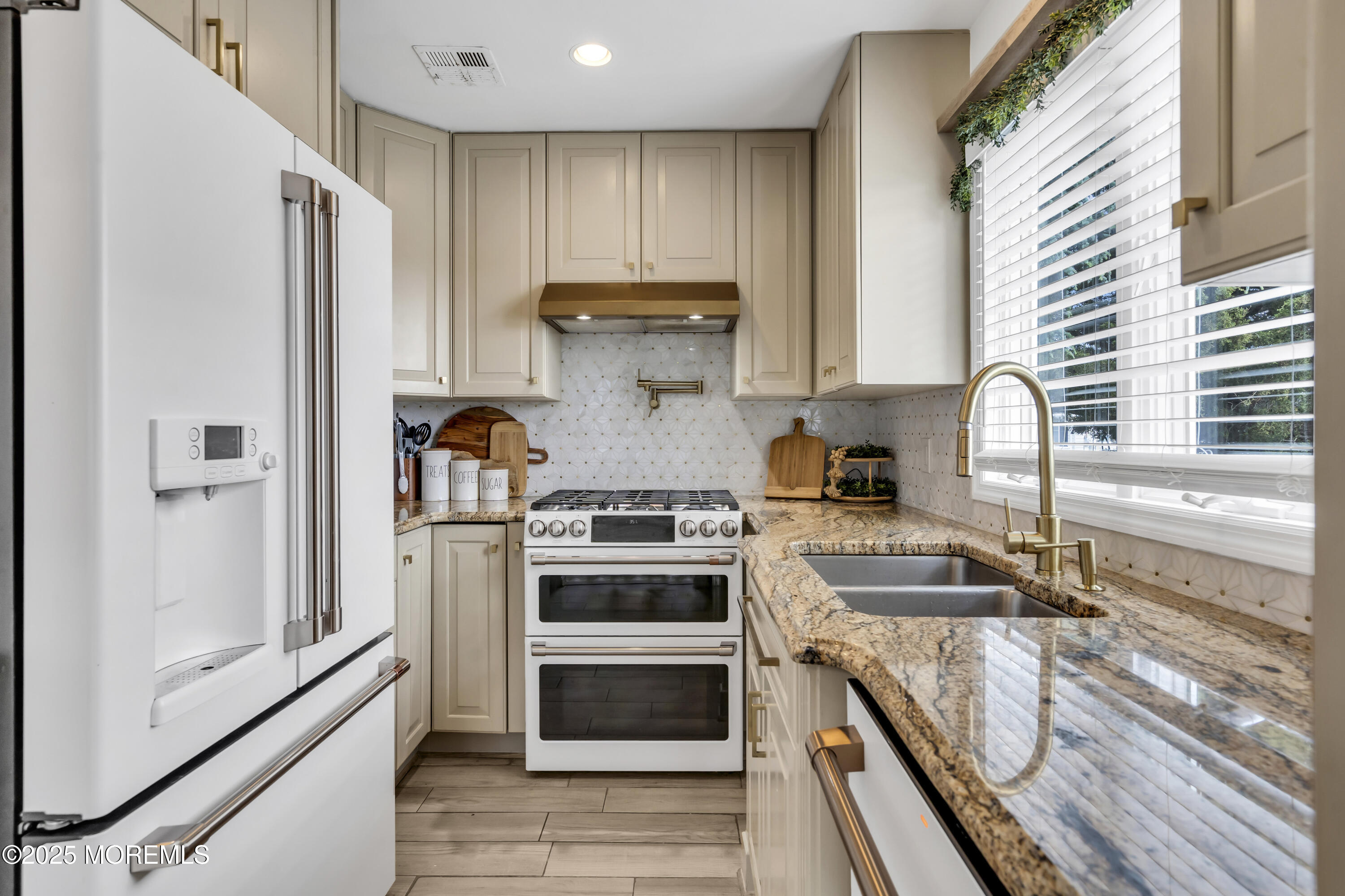 1213 Ariel Drive, Forked River, New Jersey image 7