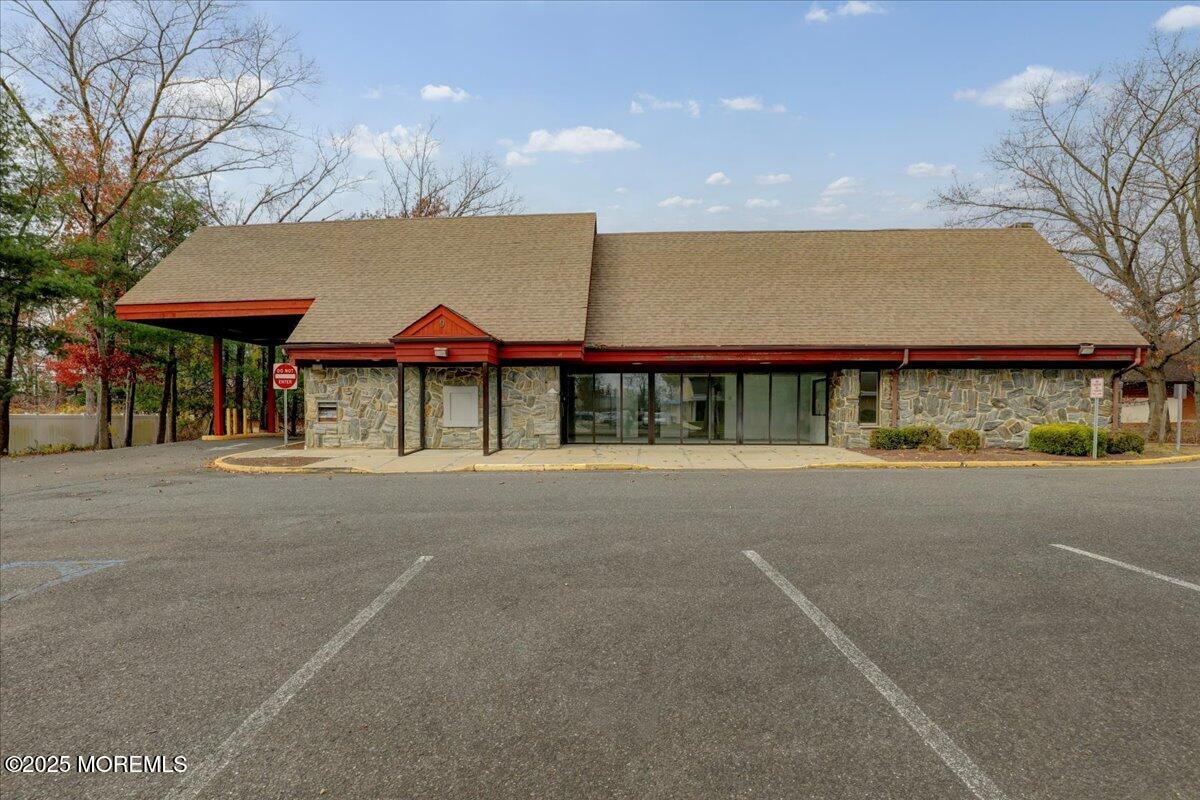 9 Wrangle Brook Road