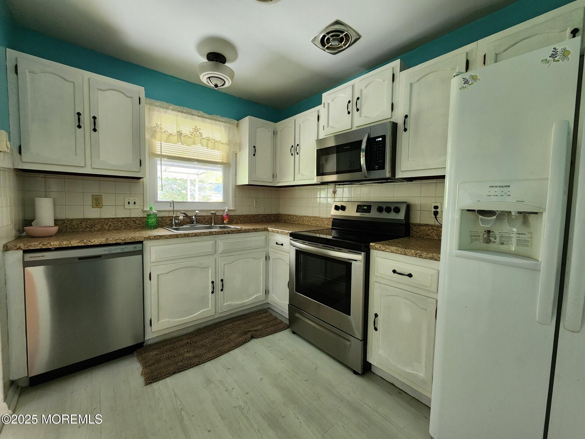 20 Hudson Parkway, Whiting, New Jersey image 3