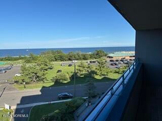 300 Ocean Avenue N D5 - Photo 3