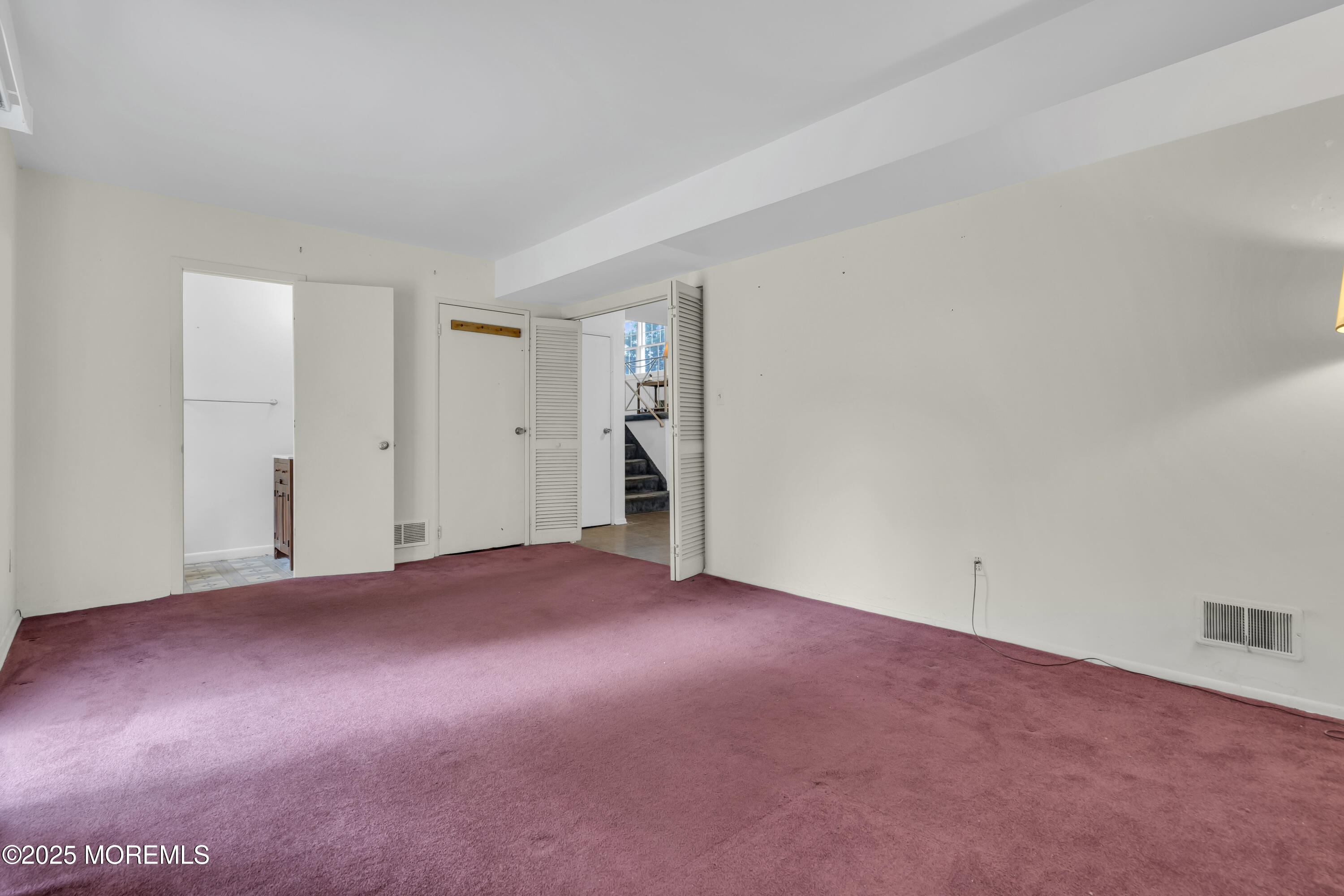 22 Colonial Drive