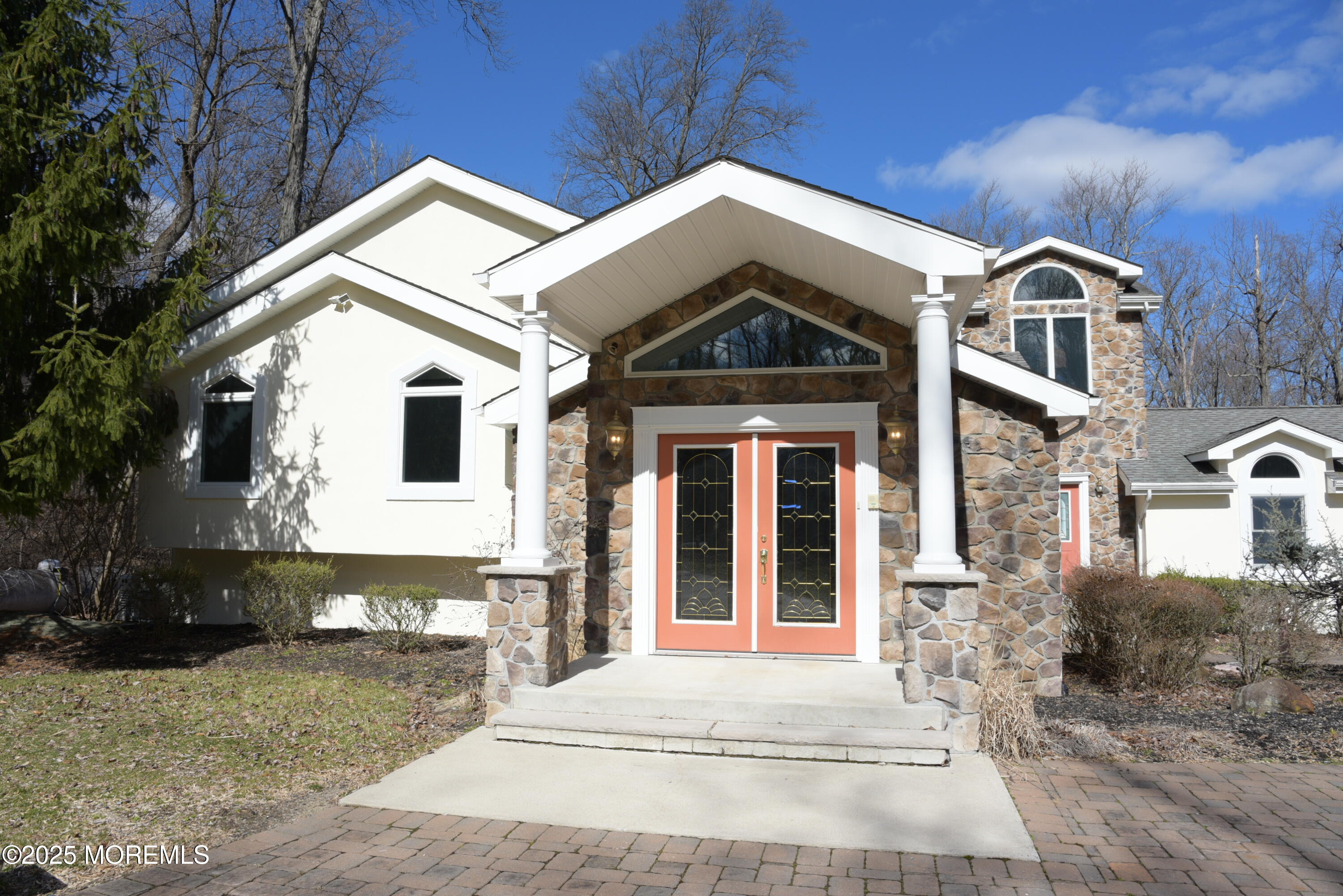 131 Lindbergh Road